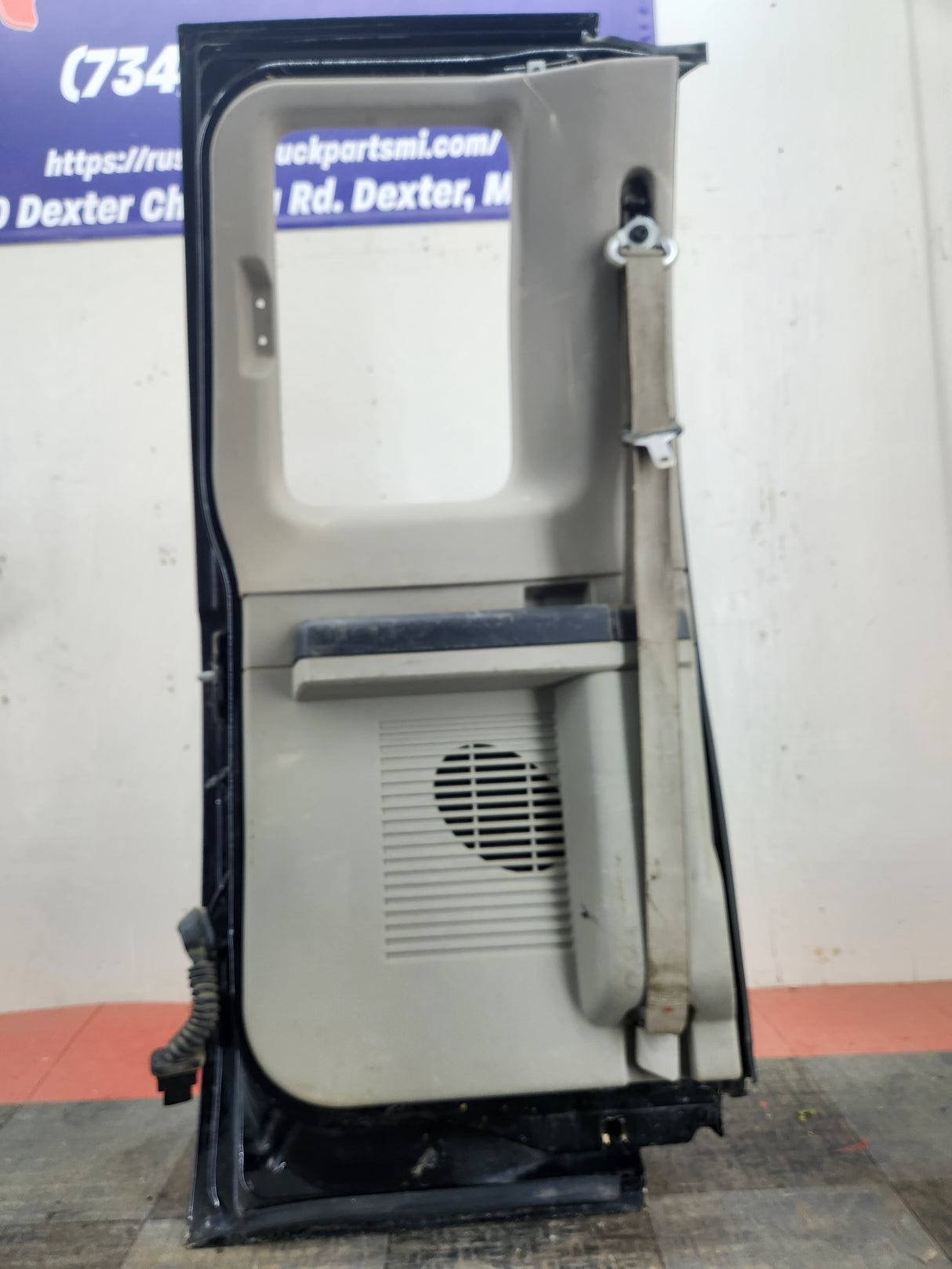 2008-2016 Ford Super Duty F250 F350 F450 F550 LH Extended Cab Driver Side Rear Door