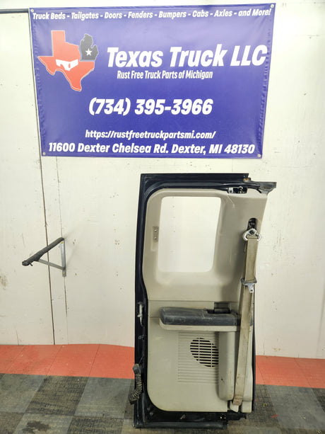 2008-2016 Ford Super Duty F250 F350 F450 F550 LH Extended Cab Driver Side Rear Door