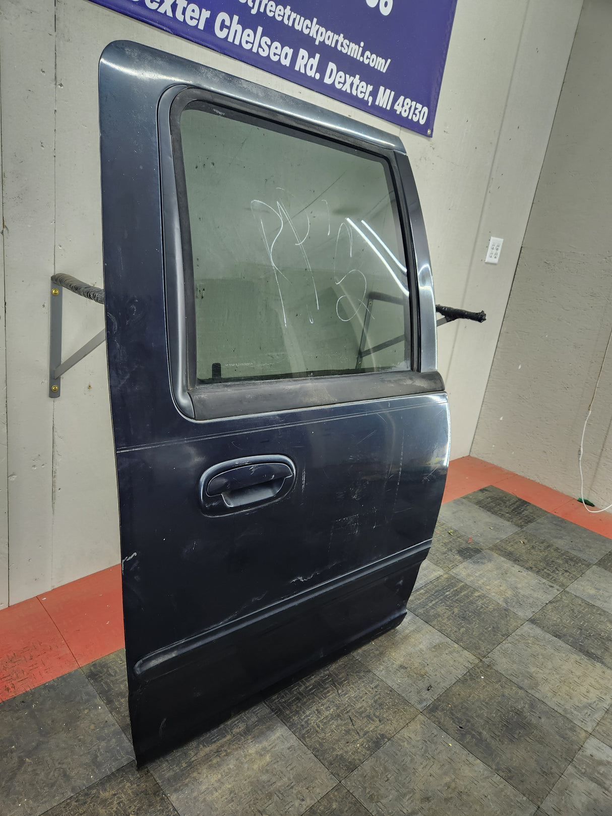 2001-2003 Ford F-150 Passenger Side Rear Crew Cab door