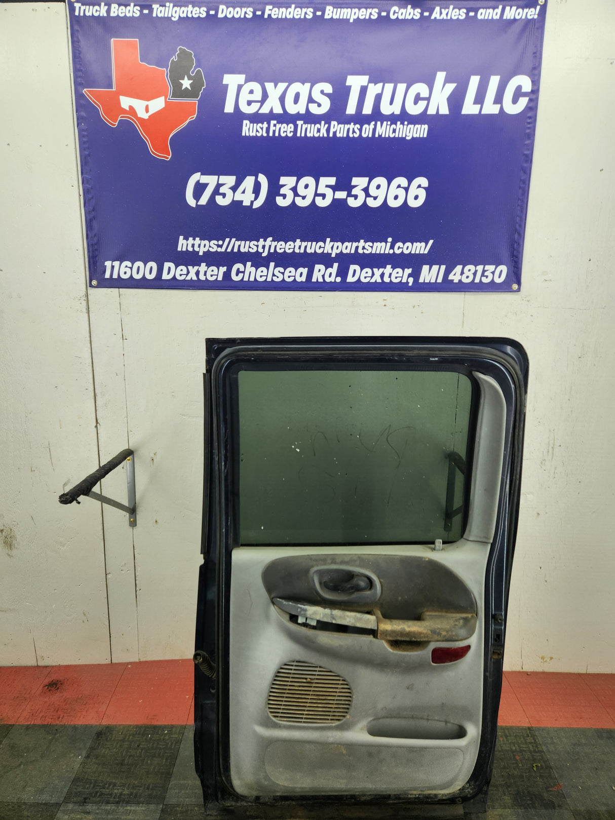 2001-2003 Ford F-150 Passenger Side Rear Crew Cab door