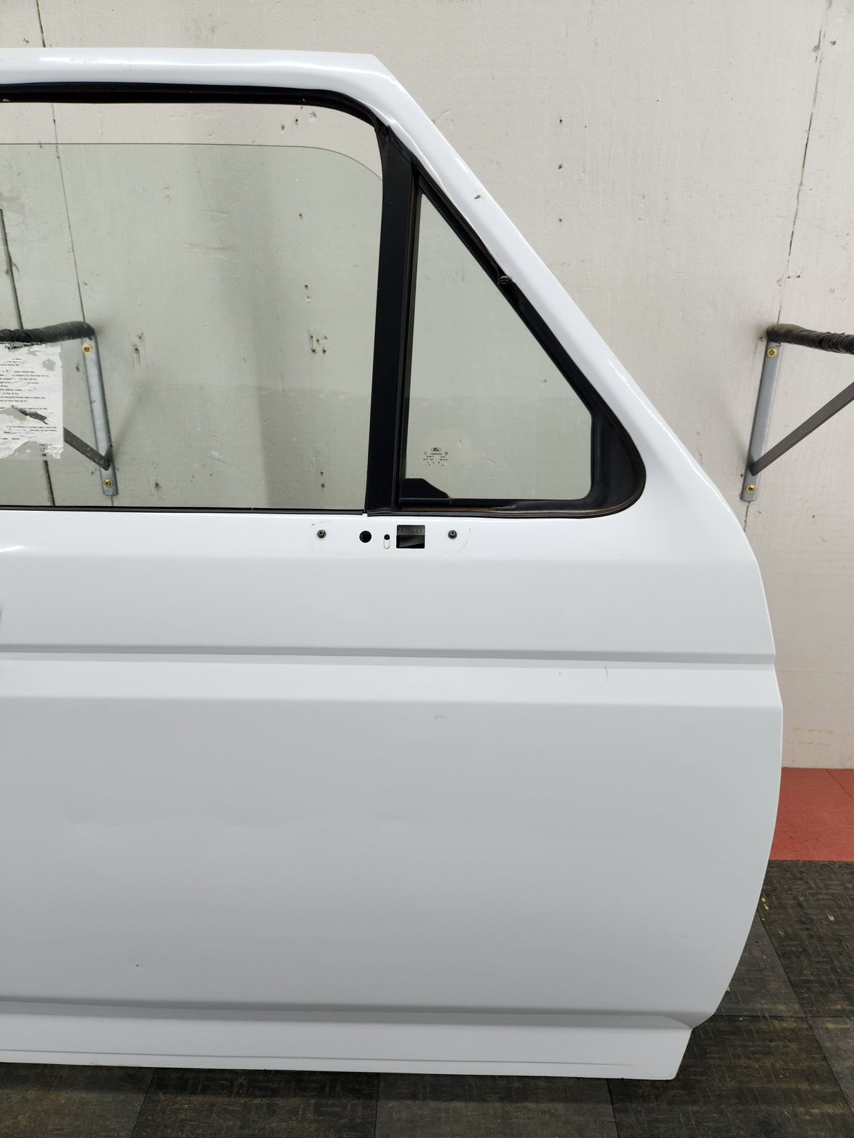 1987-1997 Ford F Series F250 F350 F450 F550 Passenger Side Front Door RH
