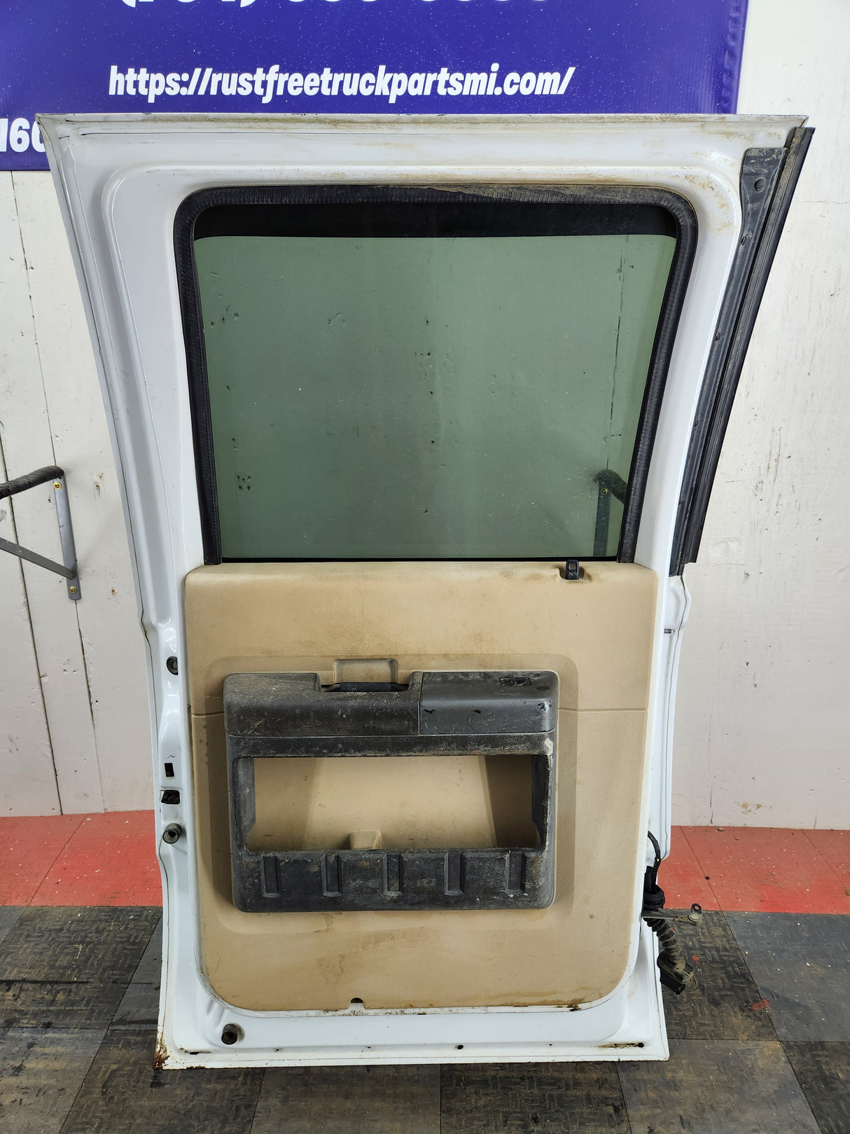 1999-2016 Ford Super Duty Driver Rear Door LH Crew Cab F250 F350 F450 F550