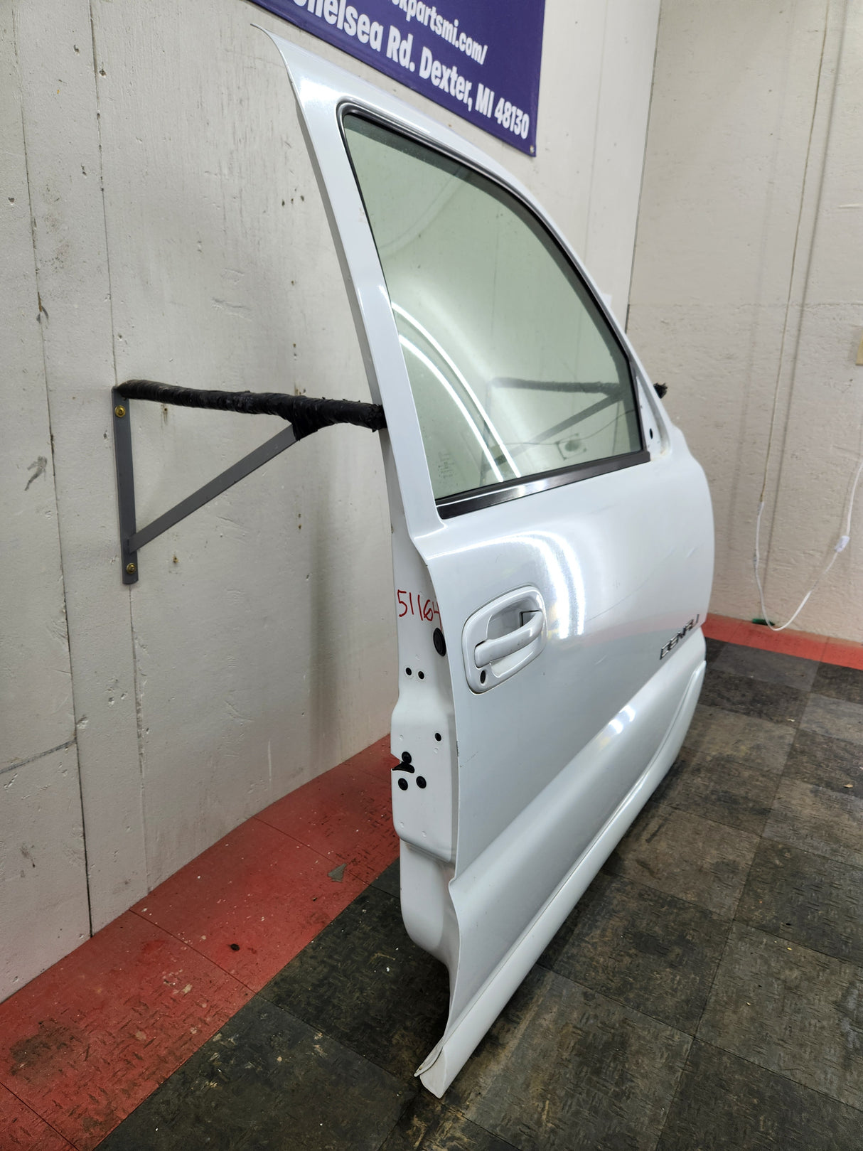 1999-2006 Chevrolet Silverado / GMC Sierra 1500 2500 3500 HD Front Passenger Door RH Texas Truck LLC