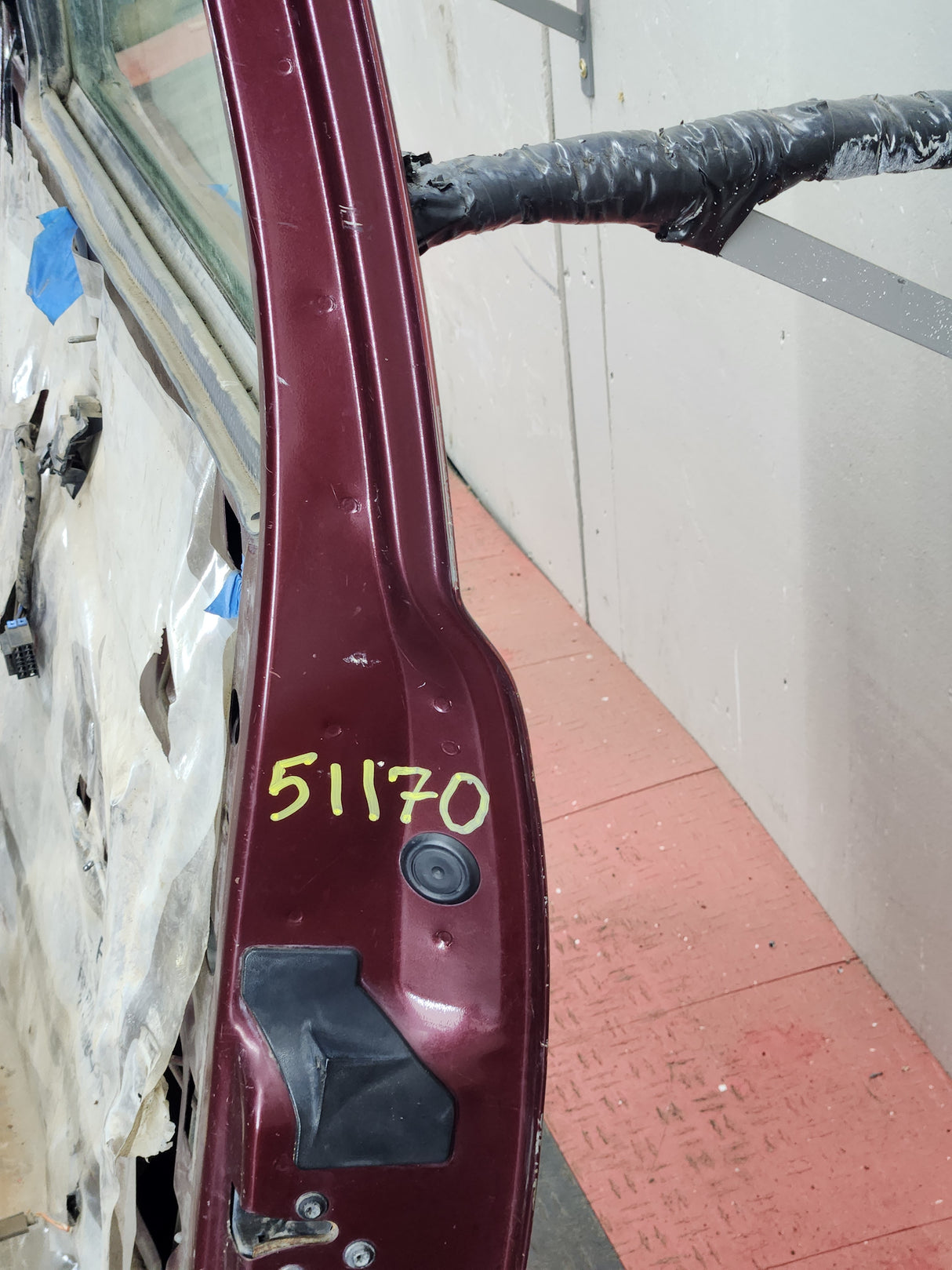 1999-2006 Chevrolet Silverado / GMC Sierra 1500 2500 3500 HD Front Passenger side Door RH