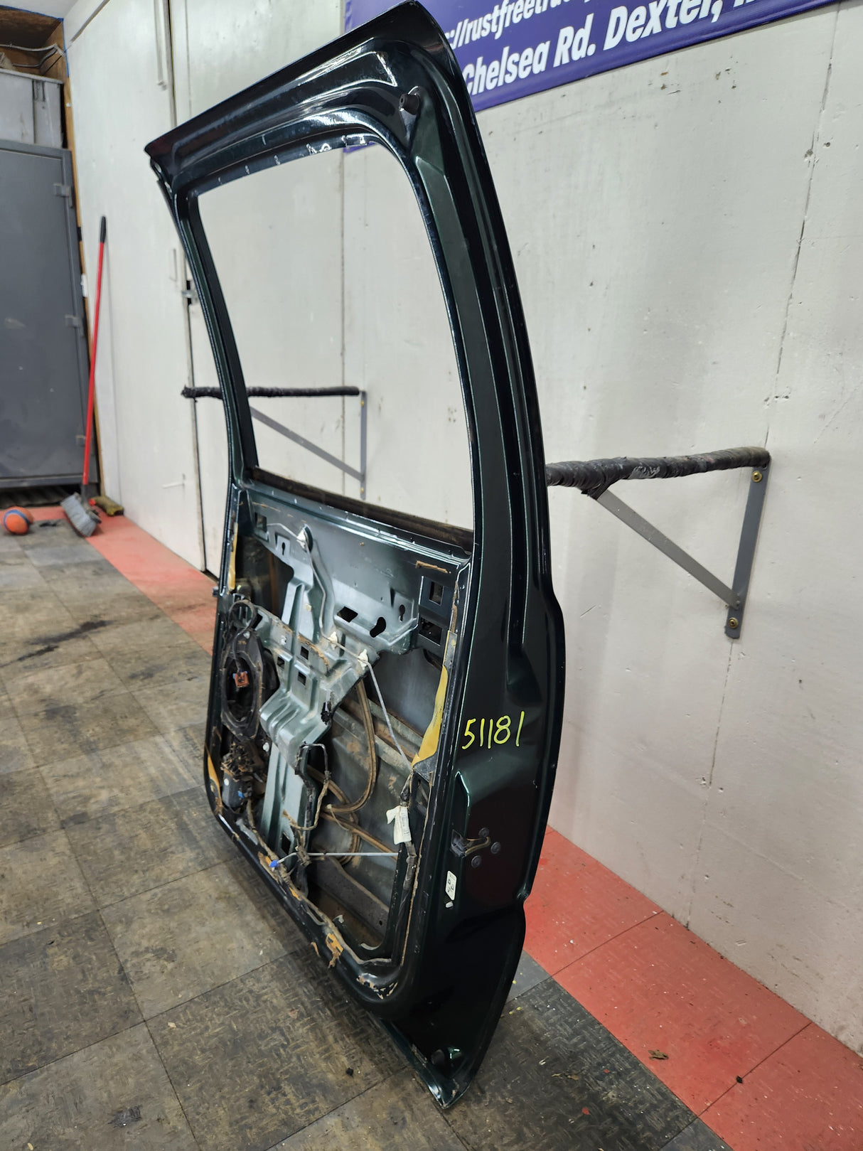 1999-2006 Chevrolet Silverado / GMC Sierra 1500 2500 3500 HD Passenger side Crew Cab rear door