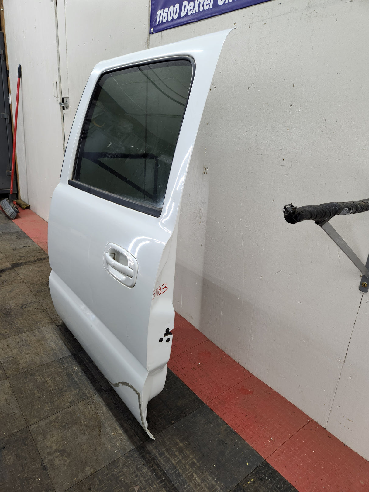 1999-2007 Chevrolet Silverado / GMC Sierra 1500 2500 3500 HD Driver side LH Crew Cab rear door