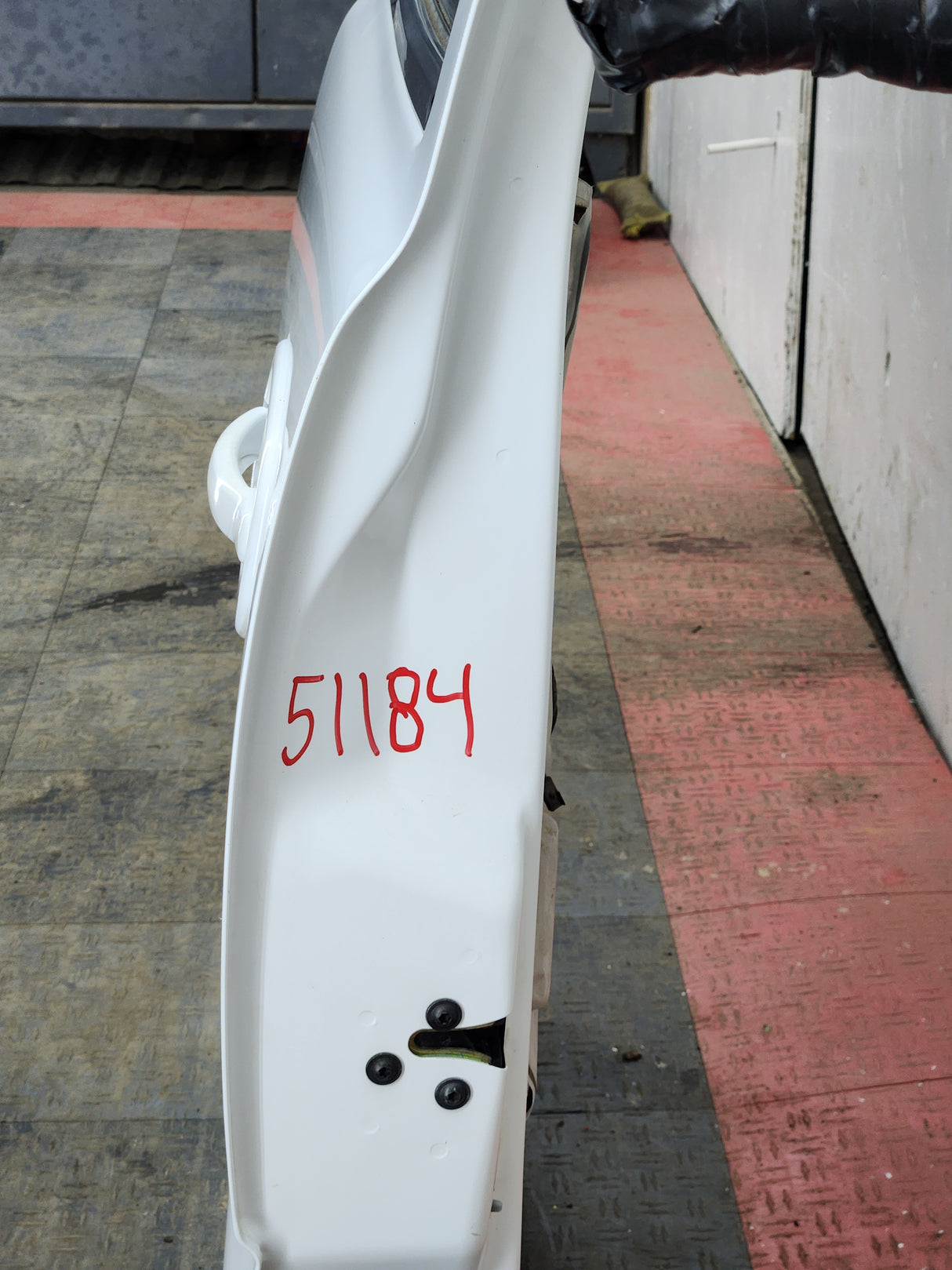 1999-2007 Chevrolet Silverado / GMC Sierra 1500 2500 3500 HD Driver side LH Crew Cab rear door