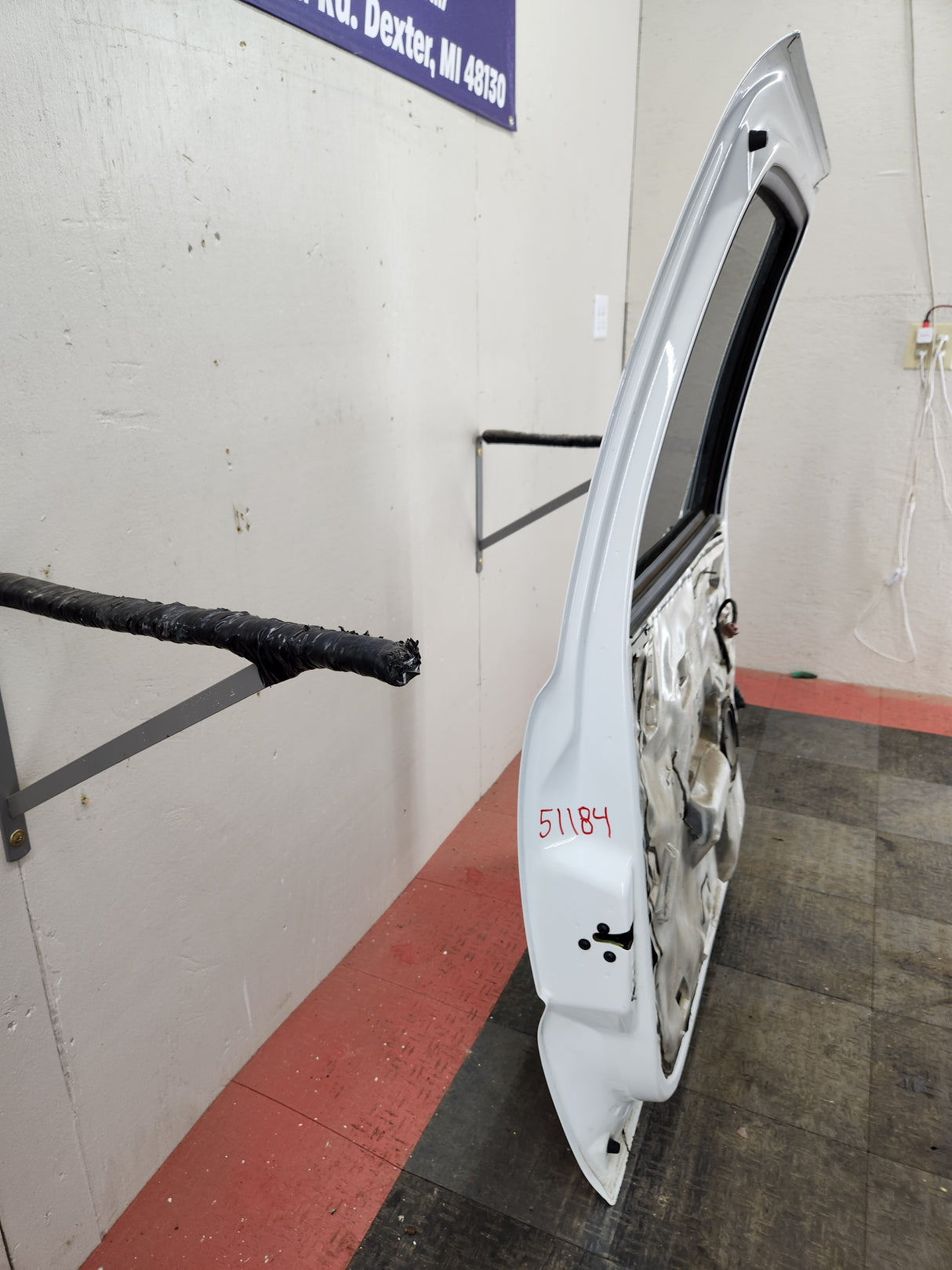 1999-2007 Chevrolet Silverado / GMC Sierra 1500 2500 3500 HD Driver side LH Crew Cab rear door