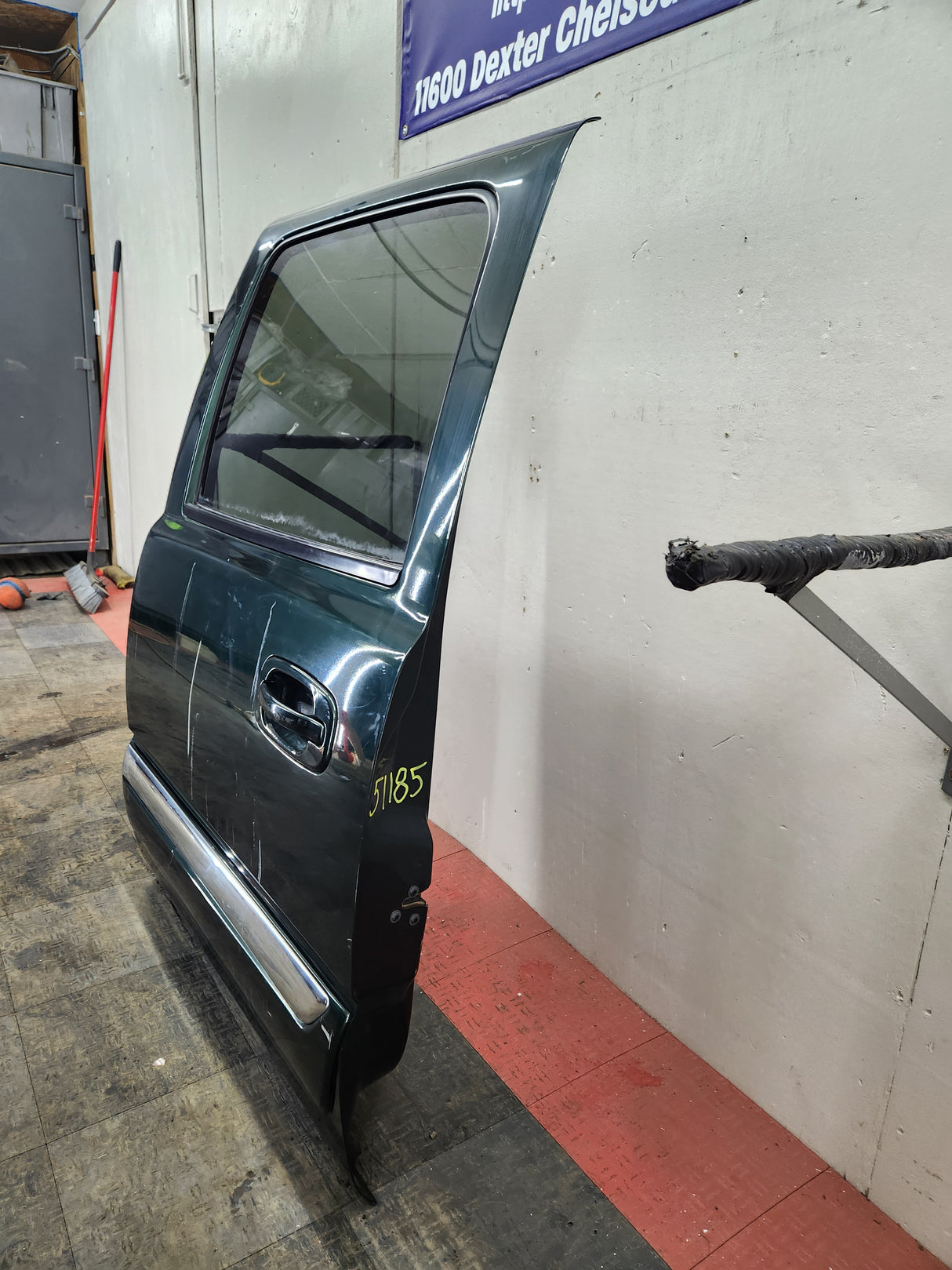 1999-2007 Chevrolet Silverado / GMC Sierra 1500 2500 3500 HD Rear Driver side LH Crew Cab rear door