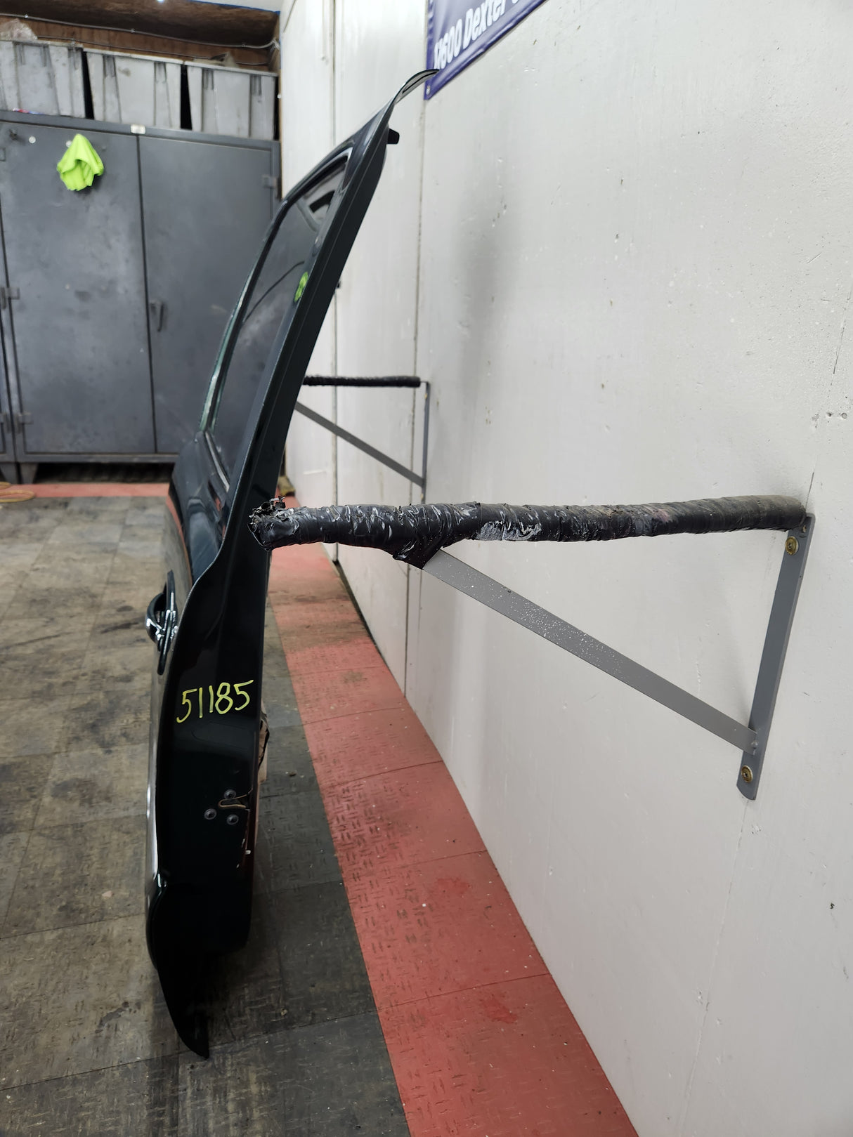 1999-2007 Chevrolet Silverado / GMC Sierra 1500 2500 3500 HD Rear Driver side LH Crew Cab rear door