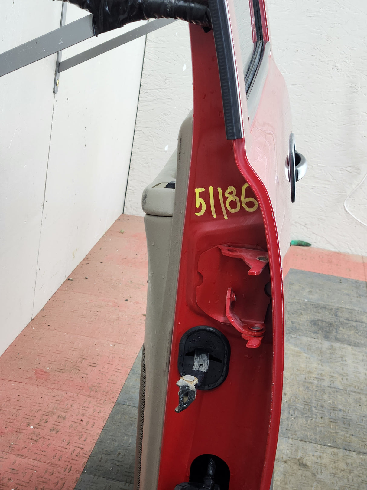 1999-2007 Chevrolet Silverado / GMC Sierra 1500 2500 3500 HD Rear Driver side LH Crew Cab rear door