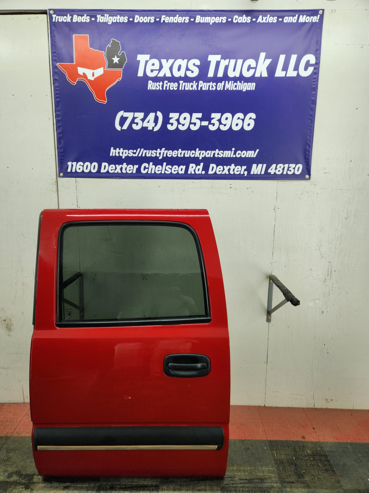 1999-2007 Chevrolet Silverado / GMC Sierra 1500 2500 3500 HD Rear Driver side LH Crew Cab rear door