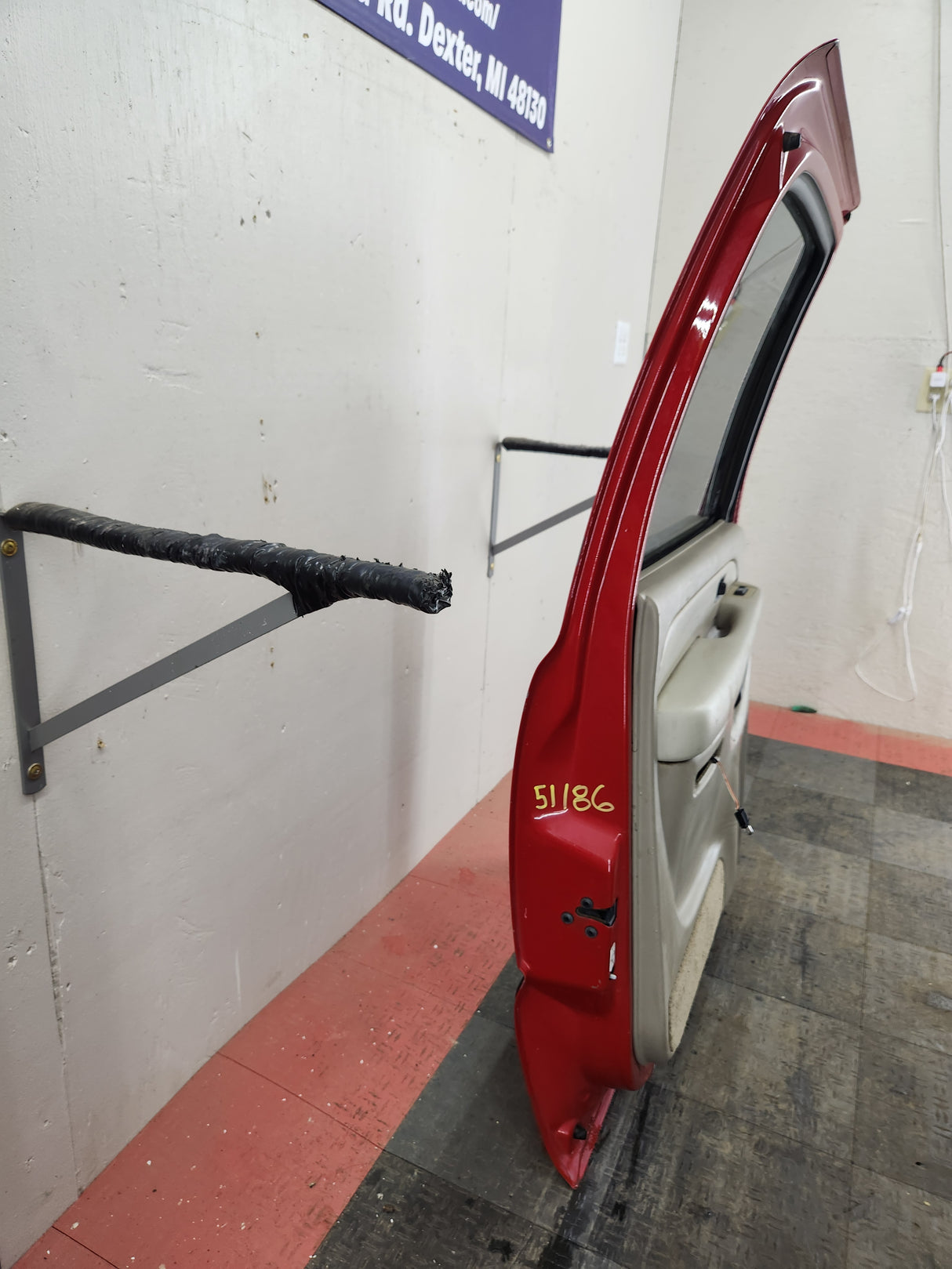 1999-2007 Chevrolet Silverado / GMC Sierra 1500 2500 3500 HD Rear Driver side LH Crew Cab rear door