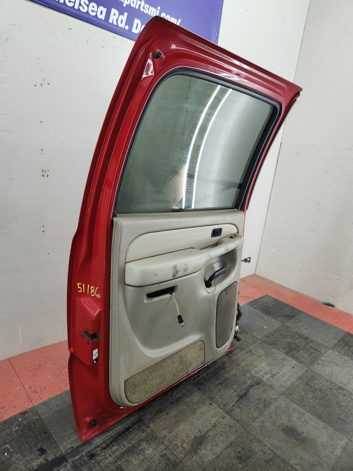 1999-2007 Chevrolet Silverado / GMC Sierra 1500 2500 3500 HD Rear Driver side LH Crew Cab rear door