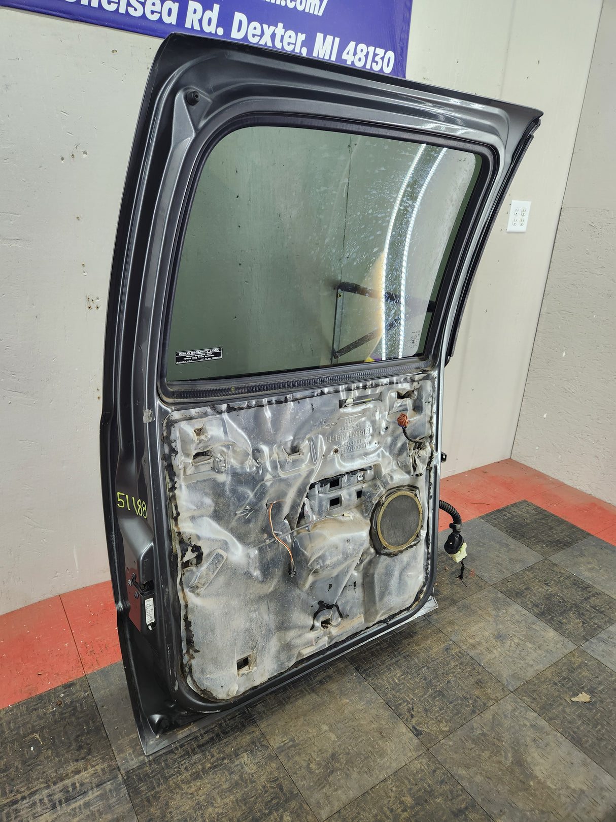 1999-2007 Chevrolet Silverado / GMC Sierra 1500 2500 3500 HD Driver side LH Crew Cab rear door
