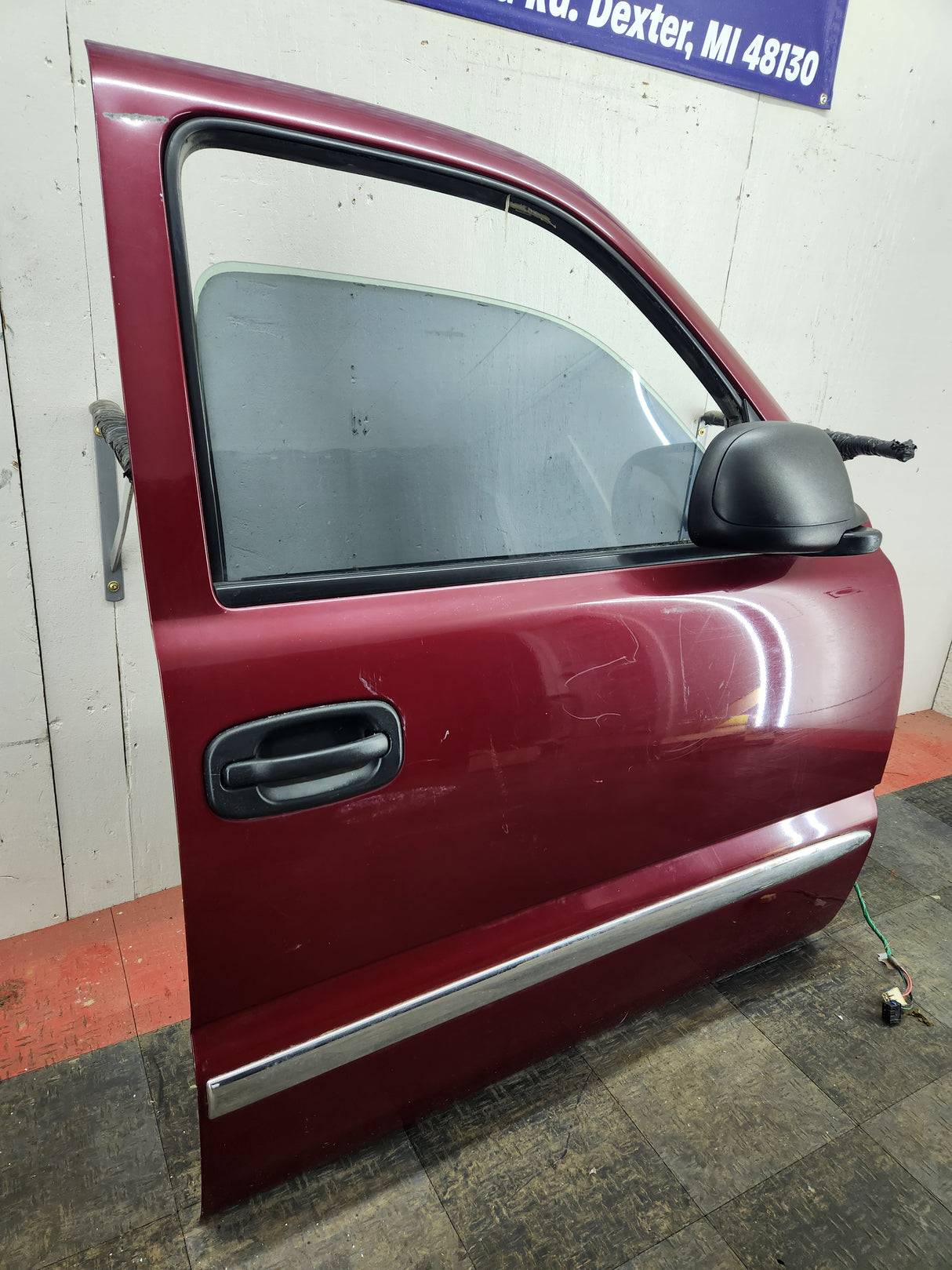 1999-2006 Chevrolet Silverado / GMC Sierra 1500 2500 3500 HD Front Passenger side Door RH