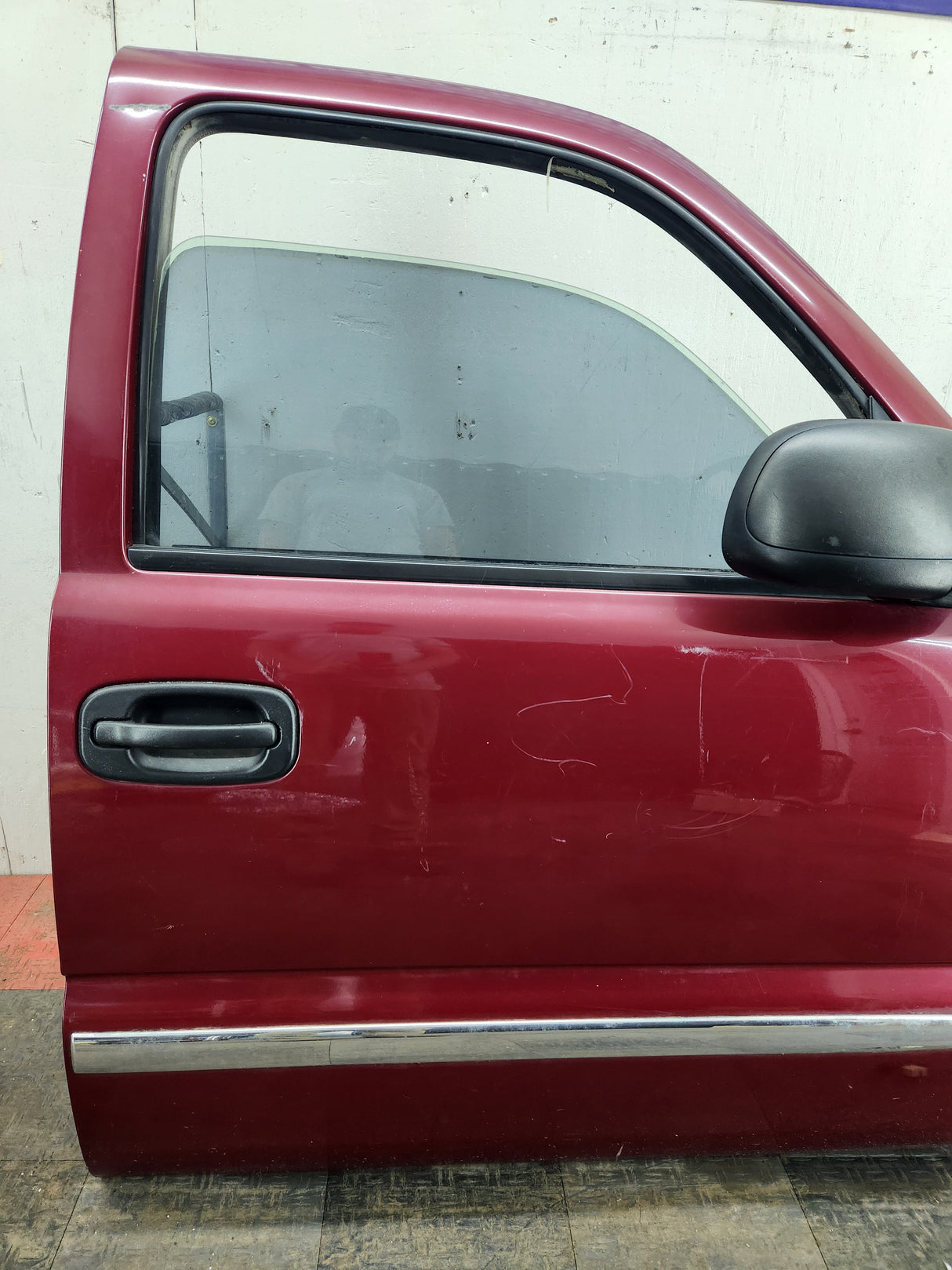 1999-2006 Chevrolet Silverado / GMC Sierra 1500 2500 3500 HD Front Passenger side Door RH