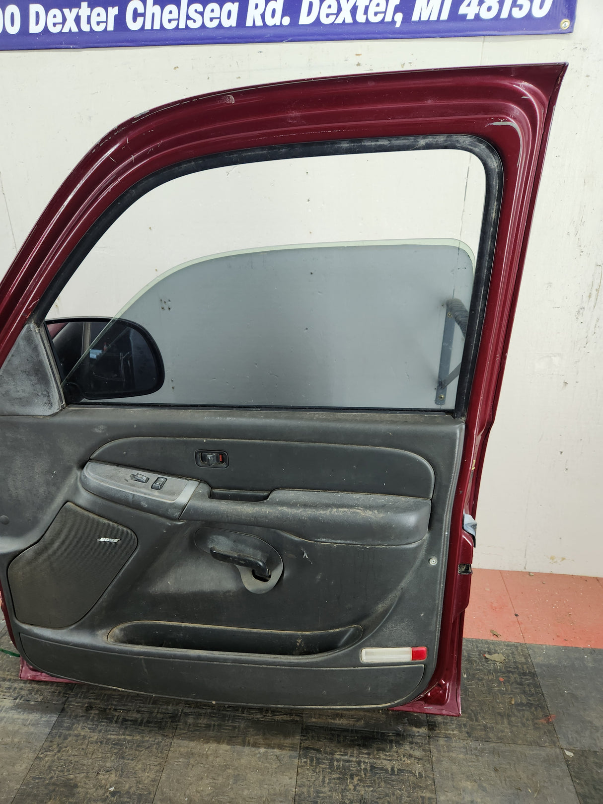 1999-2006 Chevrolet Silverado / GMC Sierra 1500 2500 3500 HD Front Passenger side Door RH
