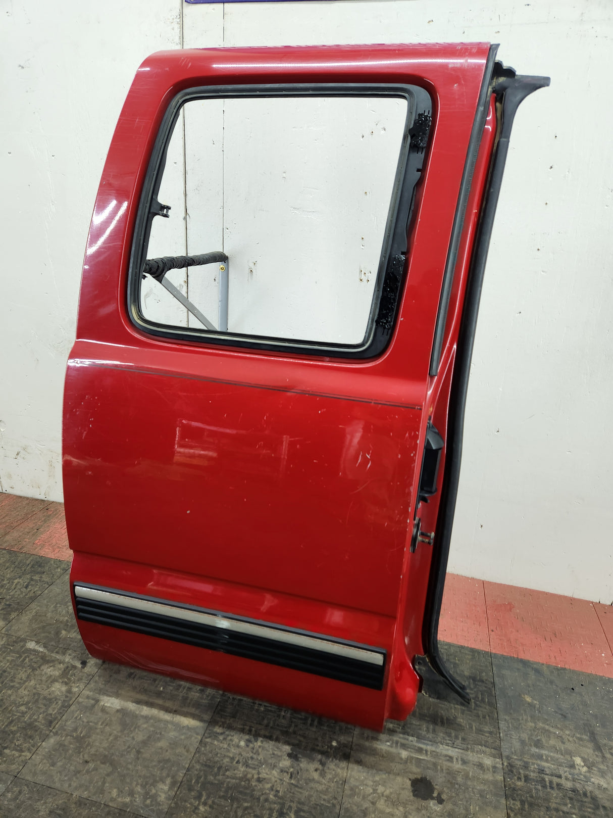 1999-2006 Chevrolet Silverado / GMC Sierra 1500 2500 3500 HD Rear Passenger side Extended Cab rear door