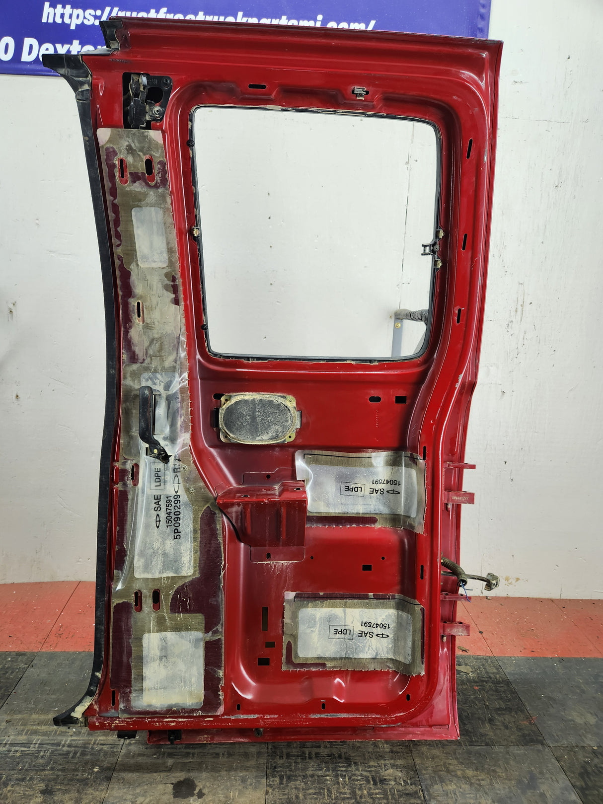 1999-2006 Chevrolet Silverado / GMC Sierra 1500 2500 3500 HD Rear Passenger side Extended Cab rear door