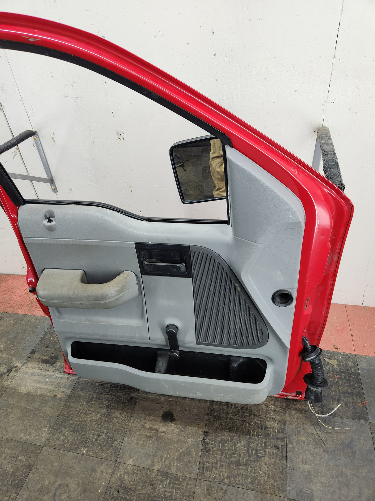 2004-2008 Ford F150 Crew Cab Driver Front Door Texas Truck LLC