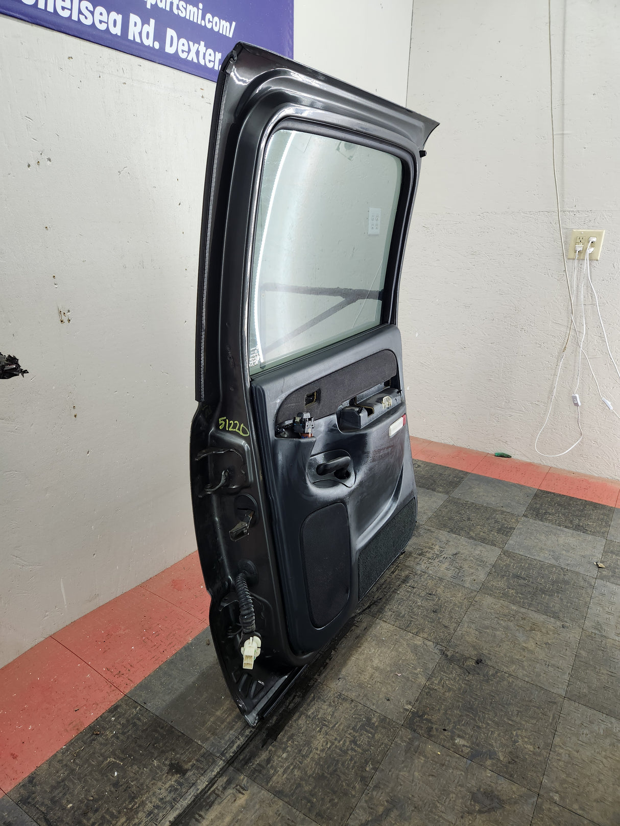 1999-2007 Chevrolet Silverado / GMC Sierra 1500 2500 3500 HD Rear Driver side LH Crew Cab rear door