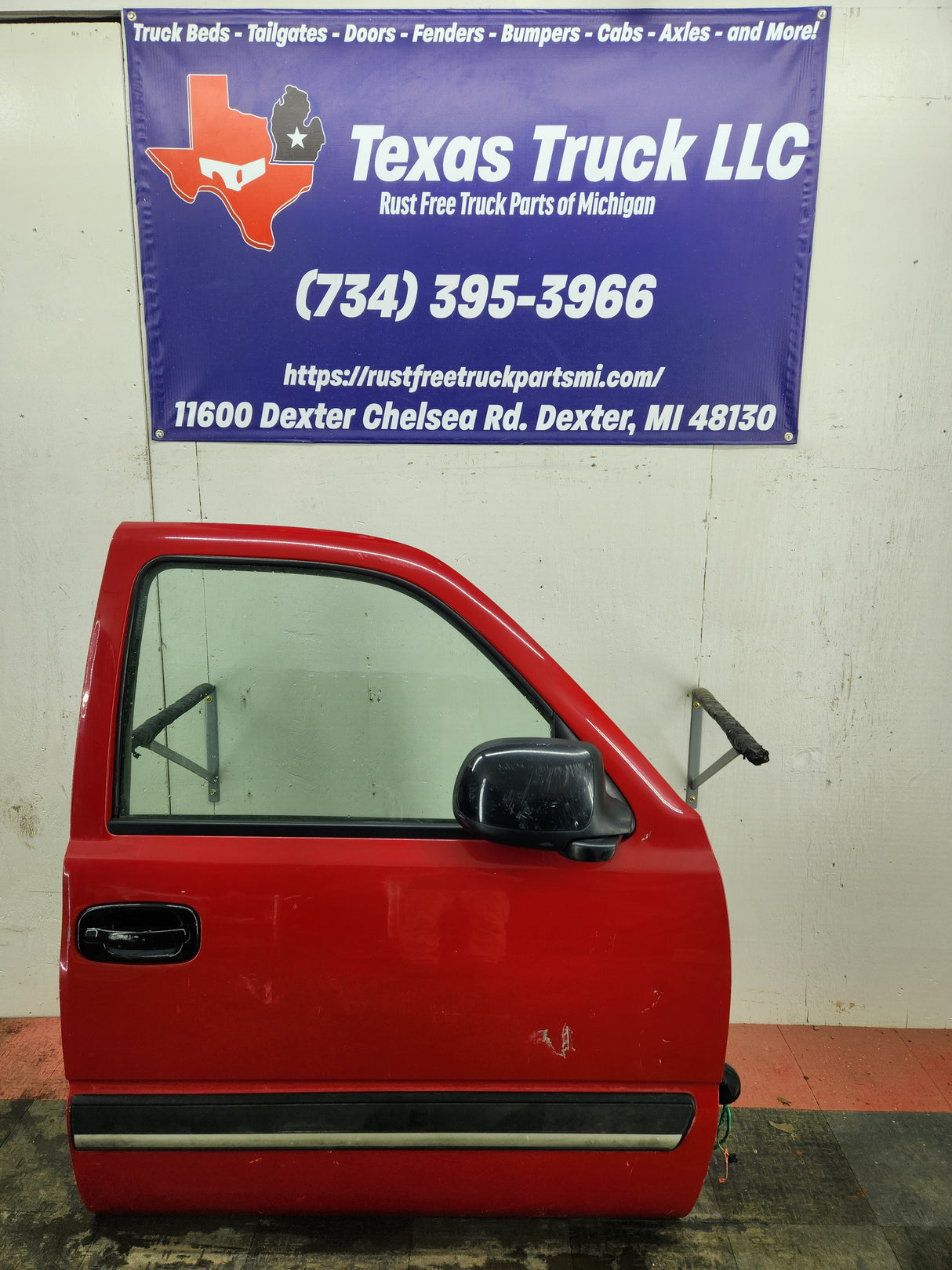 1999-2006 Chevrolet Silverado / GMC Sierra 1500 2500 3500 HD Front Passenger side Door RH