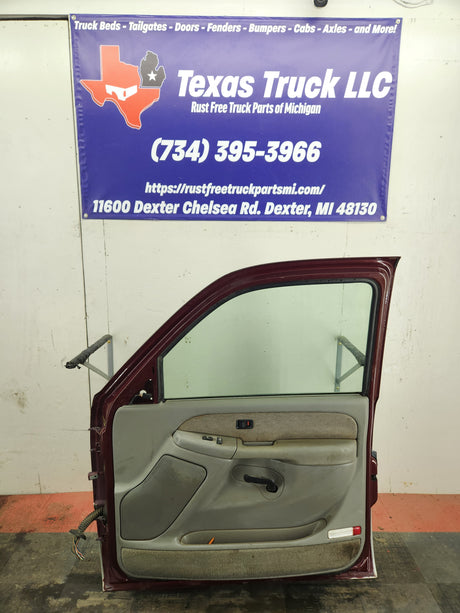 1999-2006 Chevrolet Silverado / GMC Sierra 1500 2500 3500 HD Front Passenger side Door RH