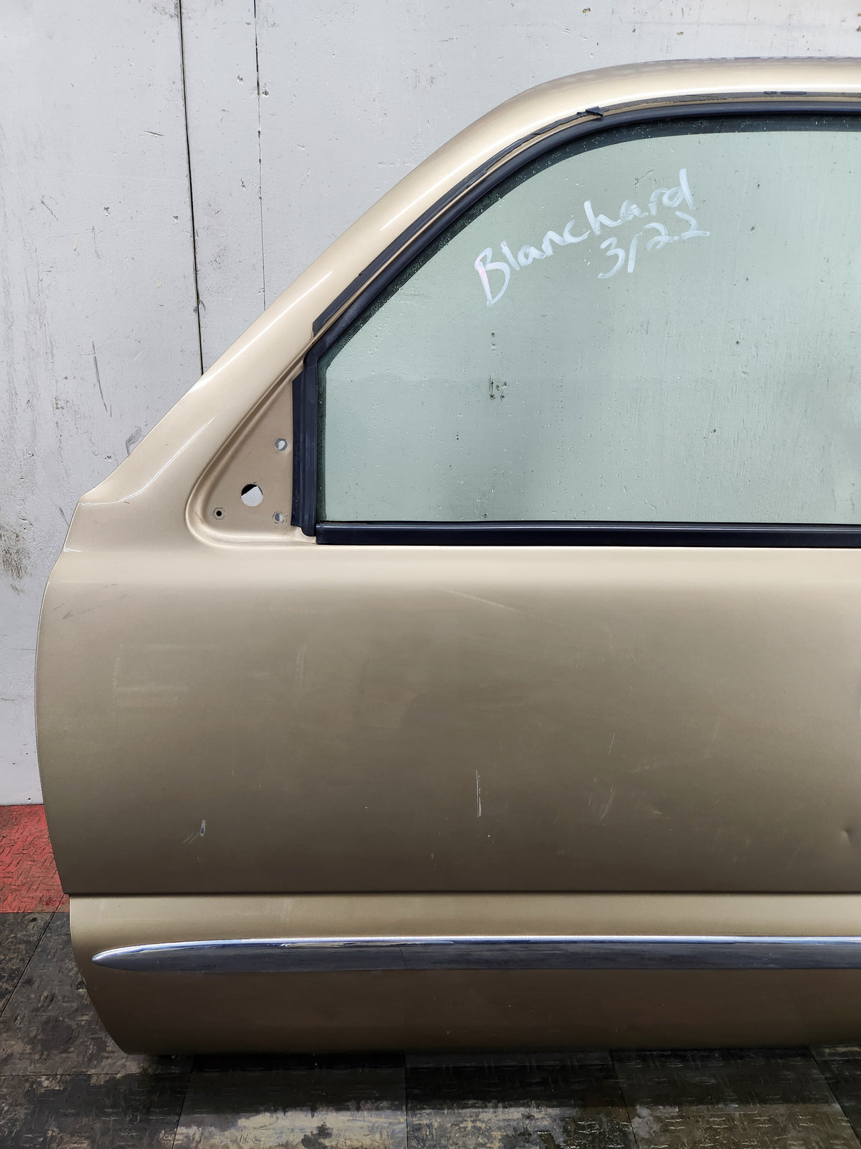 1999-2006 Chevrolet Silverado / GMC Sierra 1500 2500 3500 HD Front Driver side Door LH