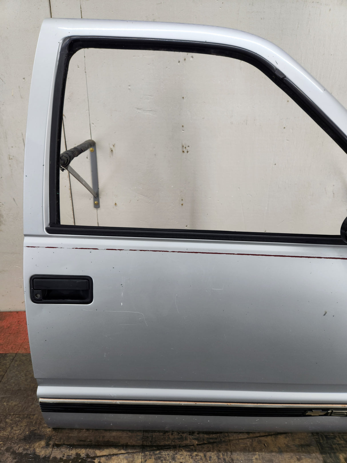 1988-2000 Chevrolet Silverado Suburban GMC Sierra RH Front Passenger Door