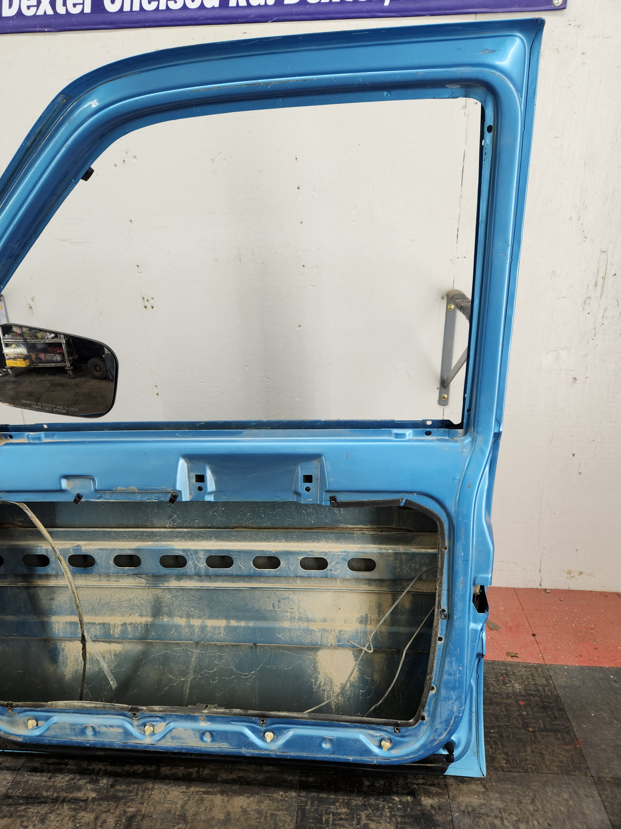 1988-2000 Chevrolet Silverado Suburban GMC Sierra RH Front Passenger Door