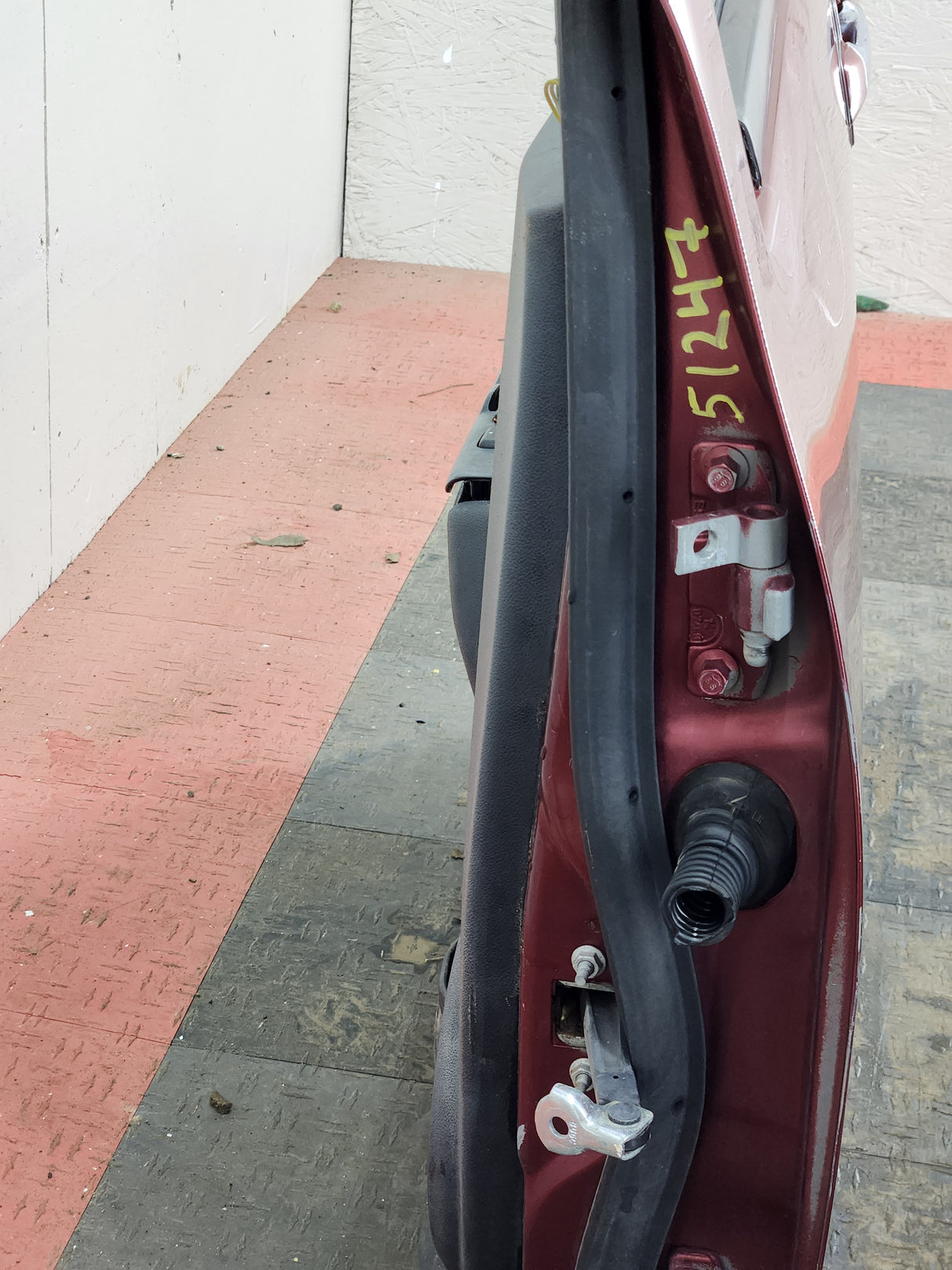 2004-2012 Chevrolet Colorado / GMC Canyon Driver Side Crew Cab Door LH