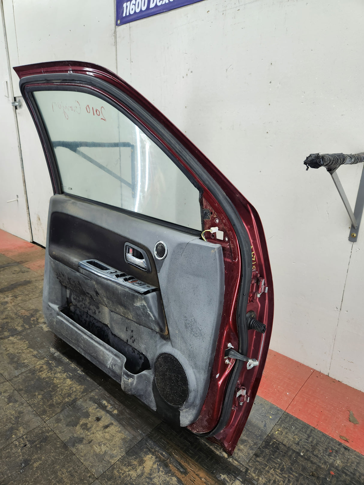 2004-2012 Chevrolet Colorado / GMC Canyon Driver Side Crew Cab Door LH