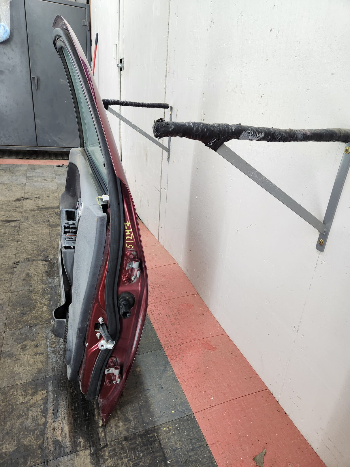 2004-2012 Chevrolet Colorado / GMC Canyon Driver Side Crew Cab Door LH