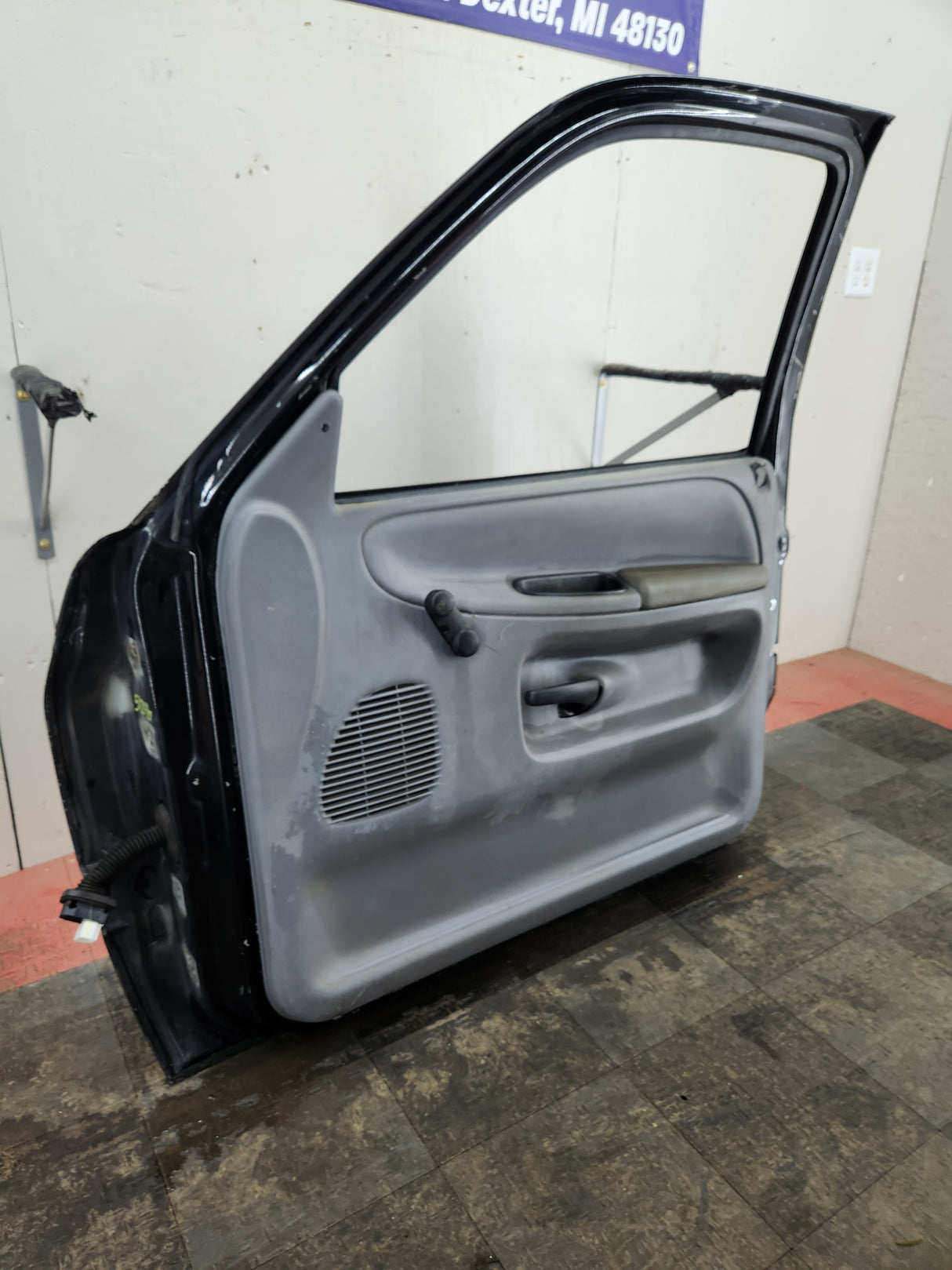 1994-2002 Dodge Ram 2nd Gen RH Passenger Side Front Door Regular Cab / 2 Door Ext Cab 1500 2500 3500 ROUND CORNER