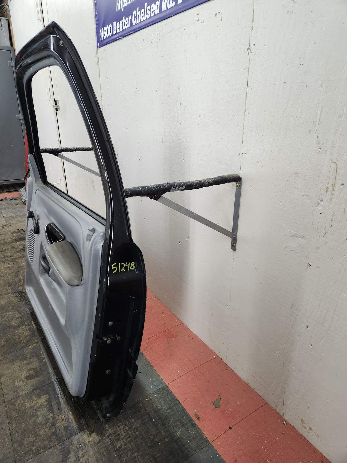 1994-2002 Dodge Ram 2nd Gen RH Passenger Side Front Door Regular Cab / 2 Door Ext Cab 1500 2500 3500 ROUND CORNER