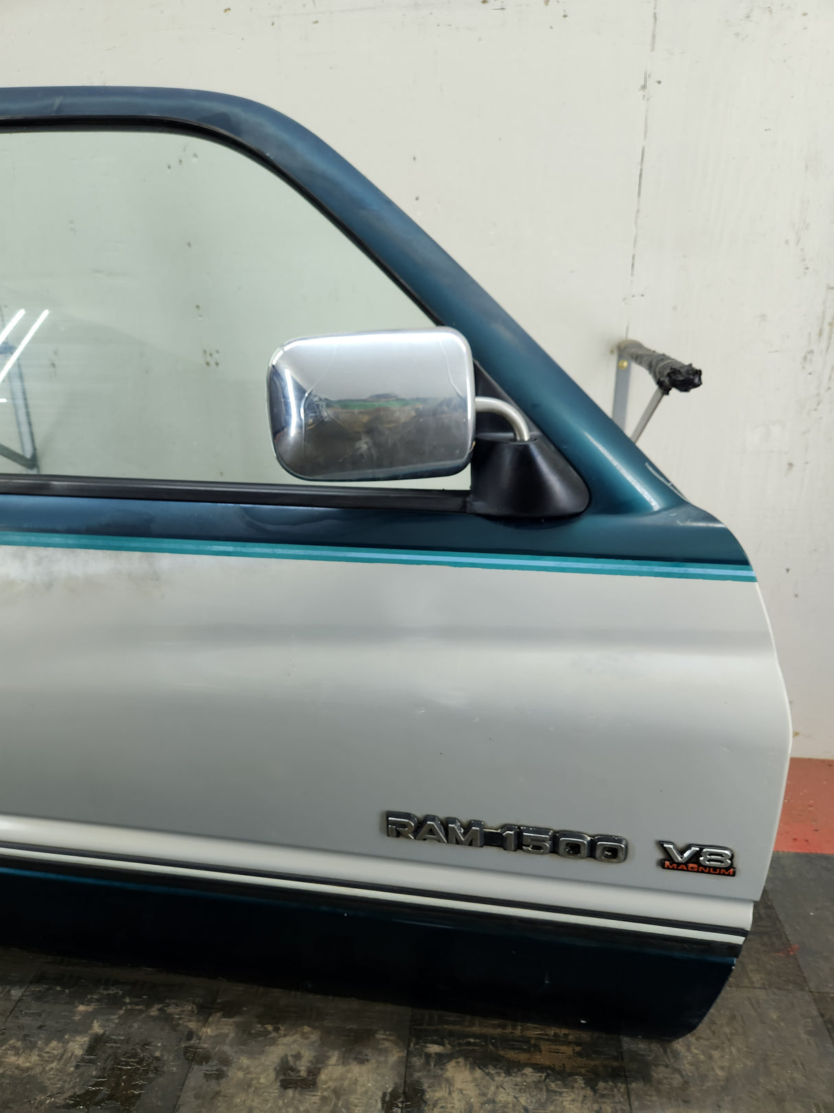 1994-2002 Dodge Ram 2nd Gen RH Passenger Side Front Door Regular Cab / 2 Door Ext Cab 1500 2500 3500 ROUND CORNER