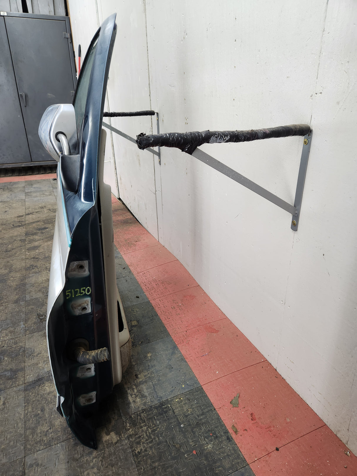 1994-2002 Dodge Ram 2nd Gen RH Passenger Side Front Door Regular Cab / 2 Door Ext Cab 1500 2500 3500 ROUND CORNER