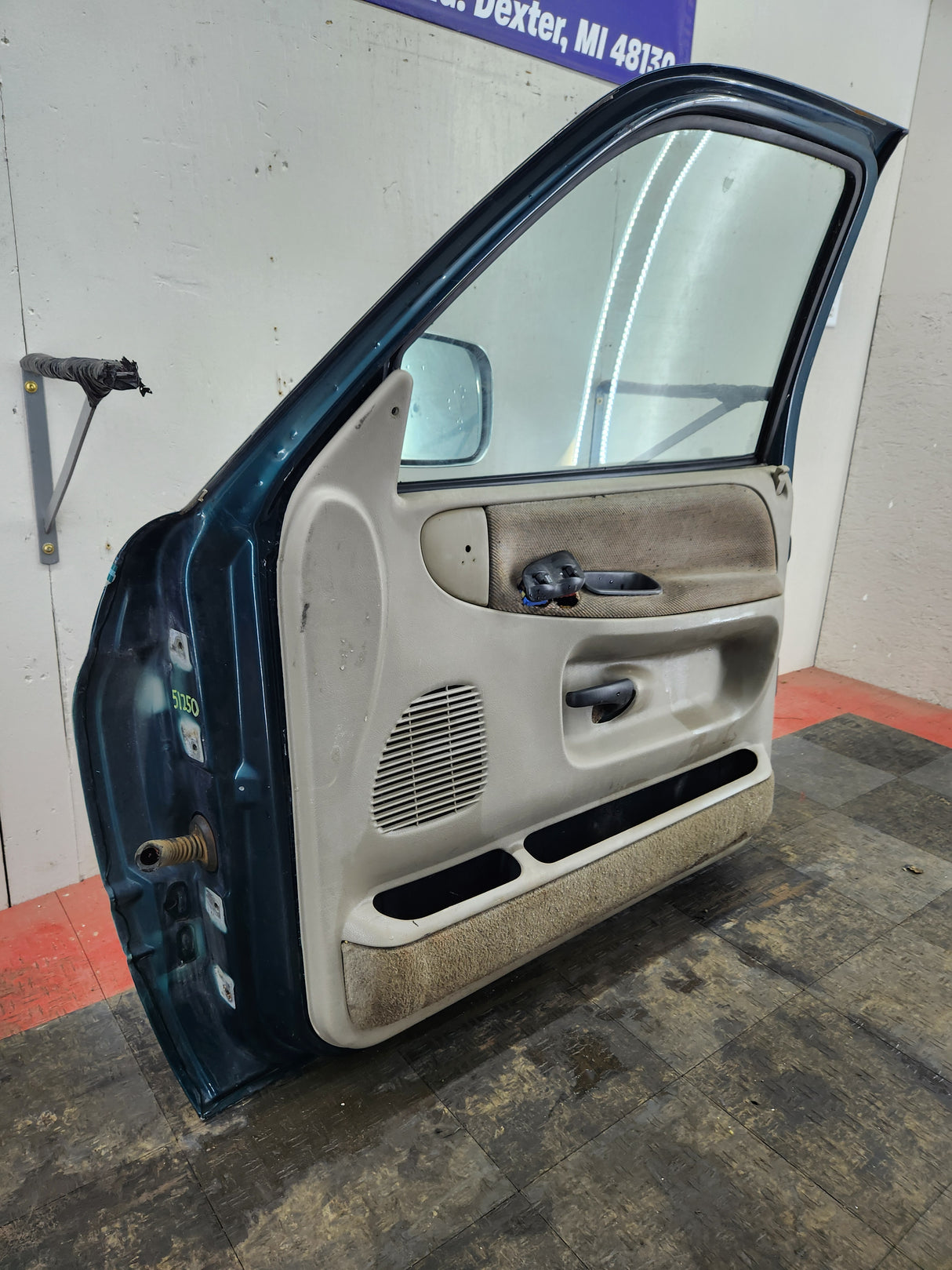 1994-2002 Dodge Ram 2nd Gen RH Passenger Side Front Door Regular Cab / 2 Door Ext Cab 1500 2500 3500 ROUND CORNER
