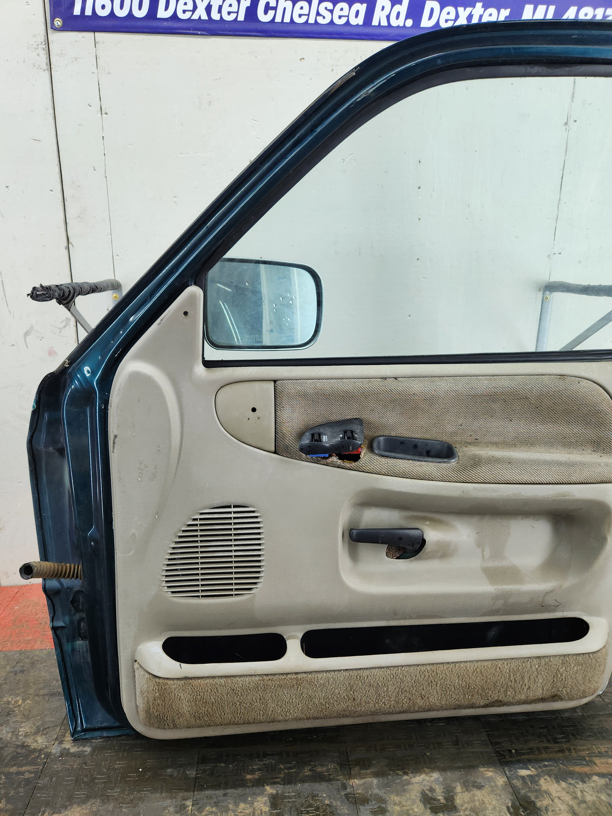 1994-2002 Dodge Ram 2nd Gen RH Passenger Side Front Door Regular Cab / 2 Door Ext Cab 1500 2500 3500 ROUND CORNER