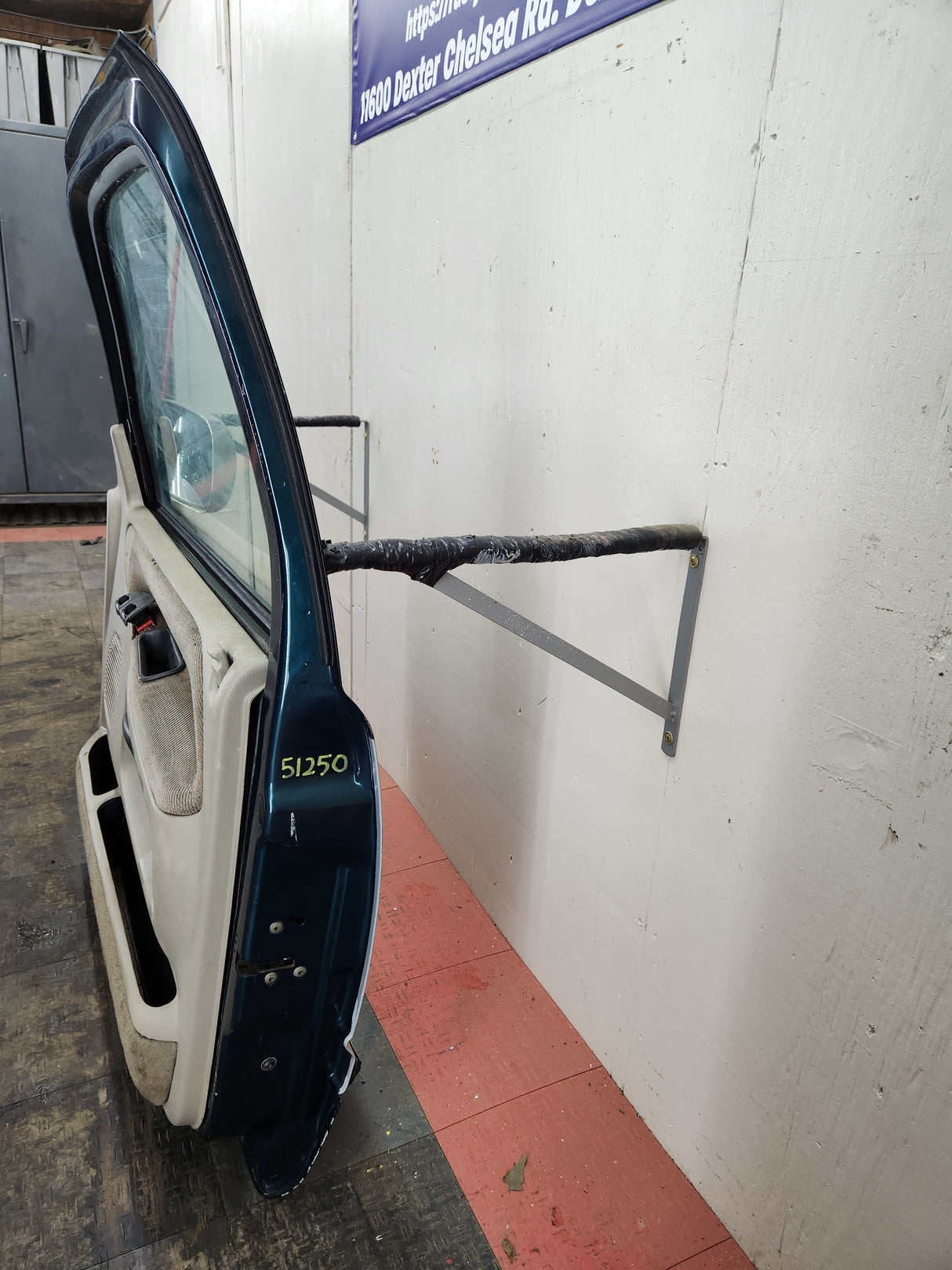 1994-2002 Dodge Ram 2nd Gen RH Passenger Side Front Door Regular Cab / 2 Door Ext Cab 1500 2500 3500 ROUND CORNER