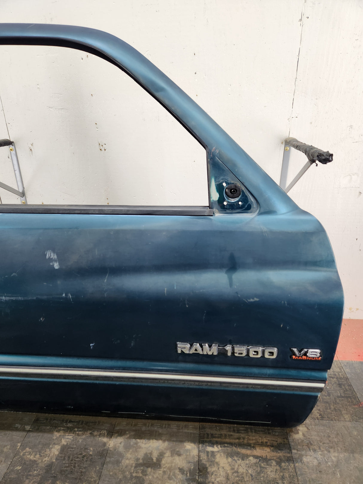 1994-2002 Dodge Ram 2nd Gen RH Passenger Side Front Door Regular Cab / 2 Door Ext Cab 1500 2500 3500 ROUND CORNER