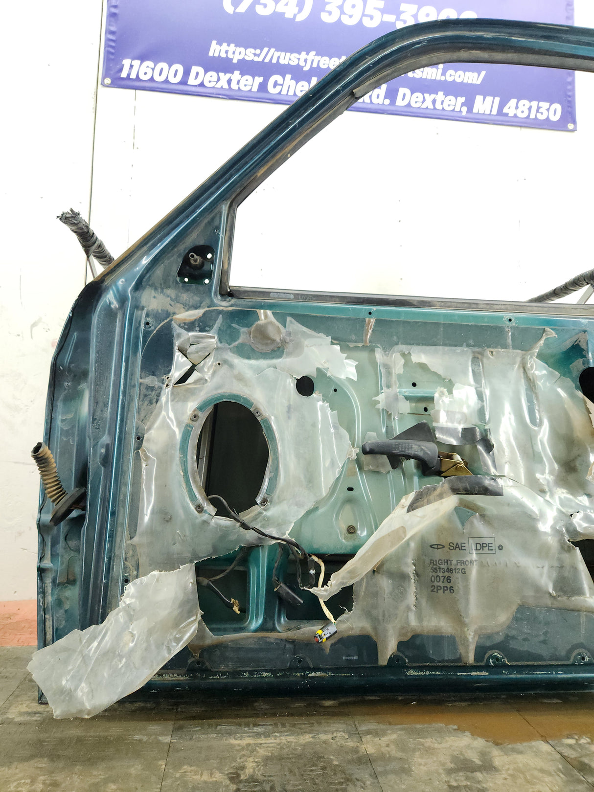 1994-2002 Dodge Ram 2nd Gen RH Passenger Side Front Door Regular Cab / 2 Door Ext Cab 1500 2500 3500 ROUND CORNER