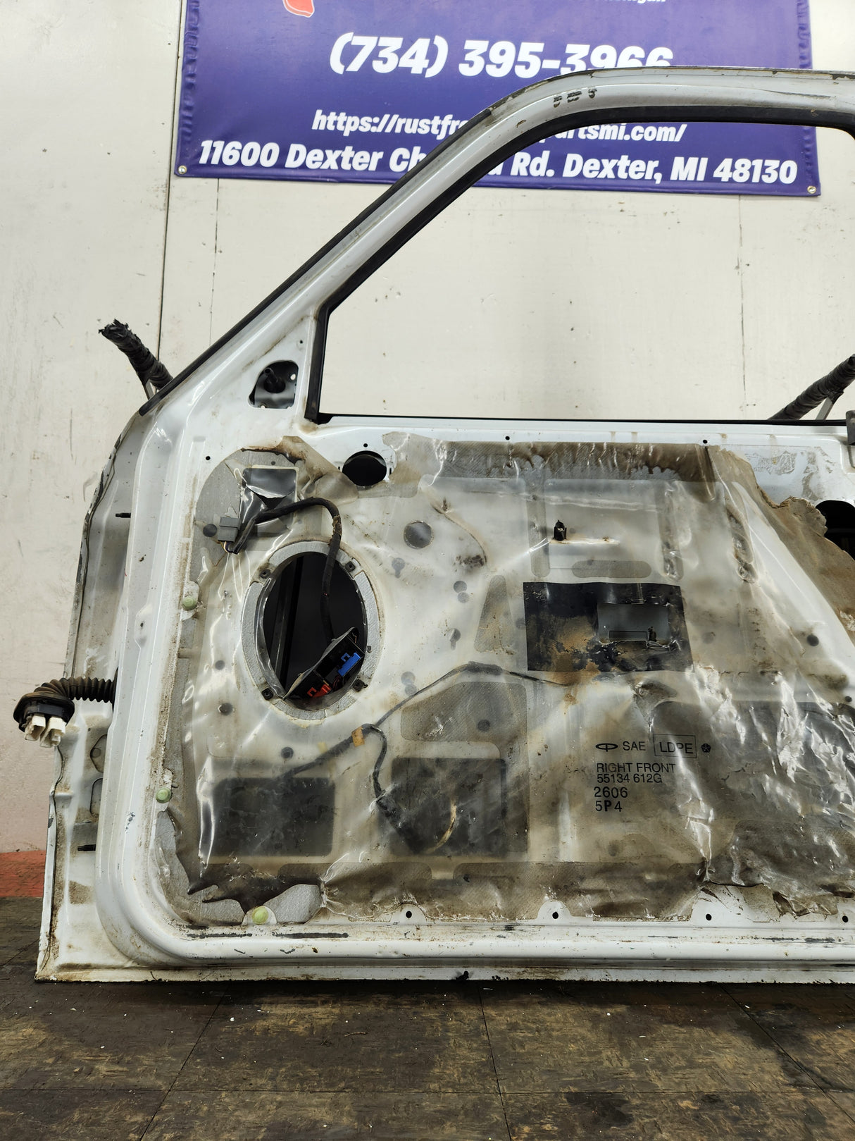 1994-2002 Dodge Ram 2nd Gen RH Passenger Side Front Door Regular Cab / 2 Door Ext Cab 1500 2500 3500 ROUND CORNER