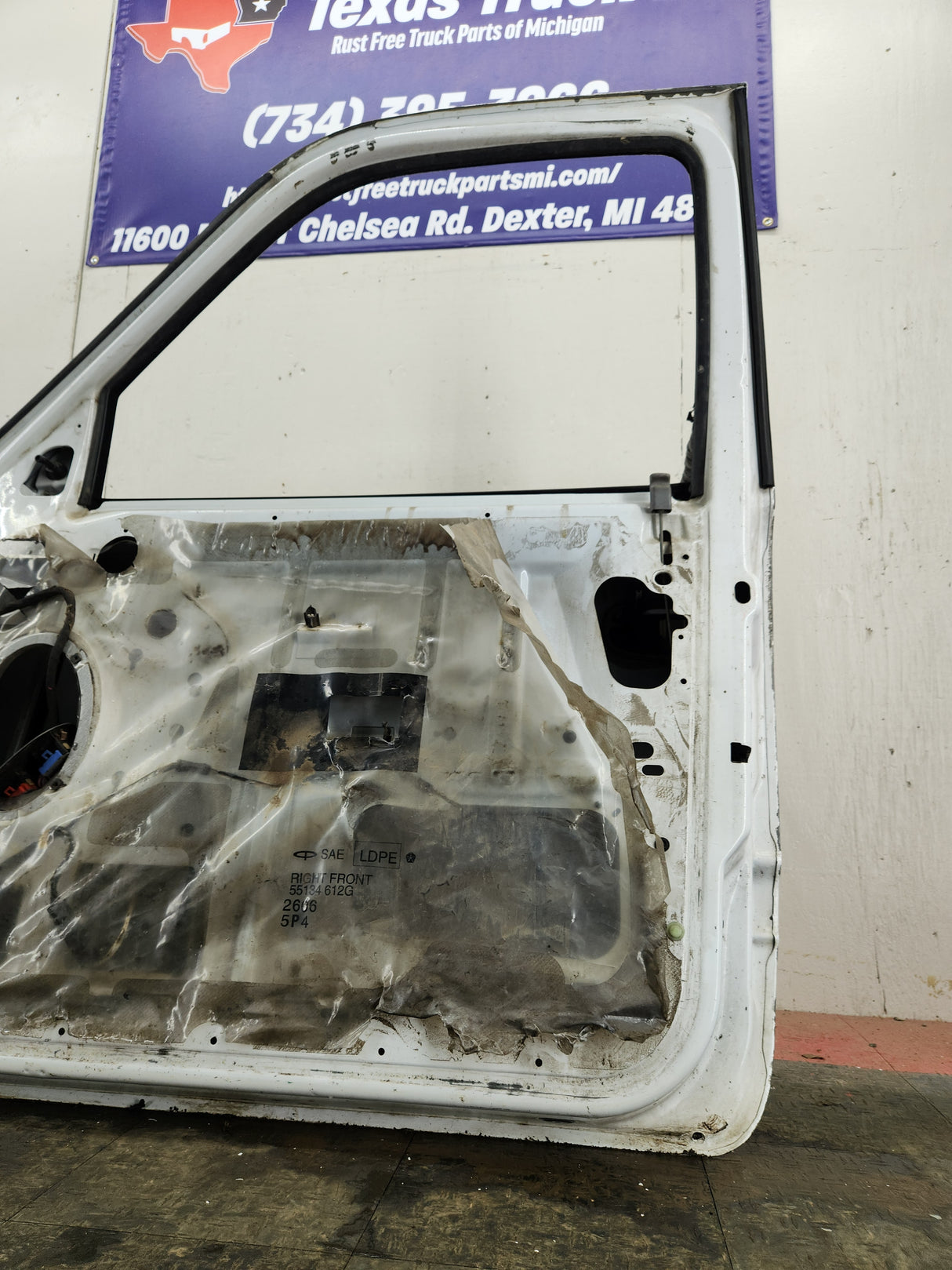 1994-2002 Dodge Ram 2nd Gen RH Passenger Side Front Door Regular Cab / 2 Door Ext Cab 1500 2500 3500 ROUND CORNER