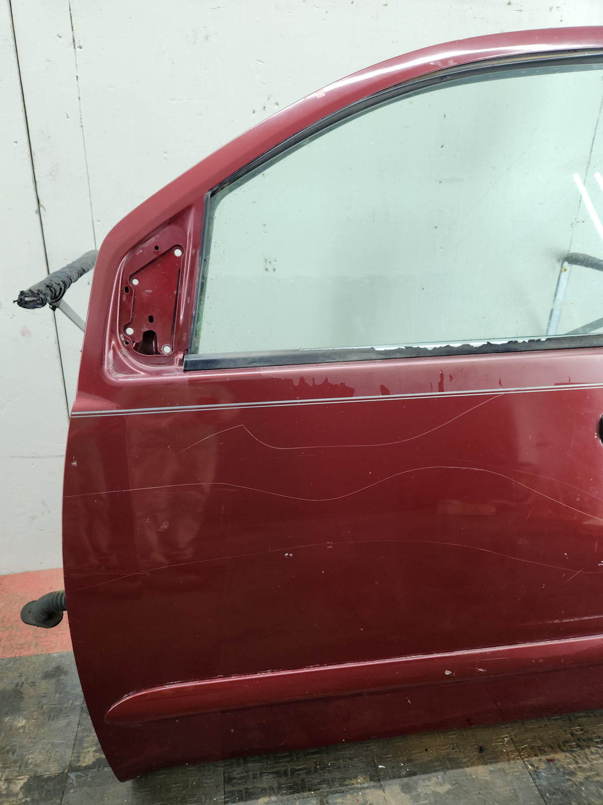 2004-2007 Nissan Titan Driver Side Front Door LH