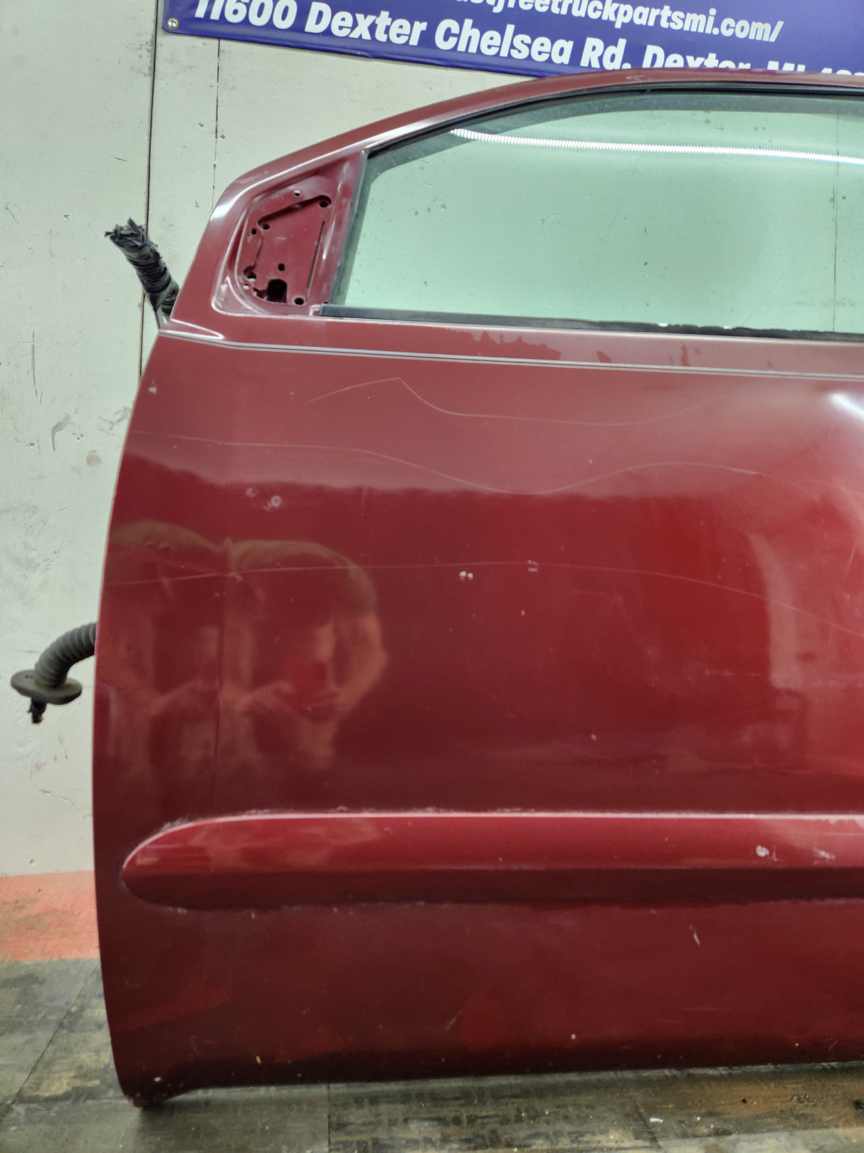 2004-2007 Nissan Titan Driver Side Front Door LH