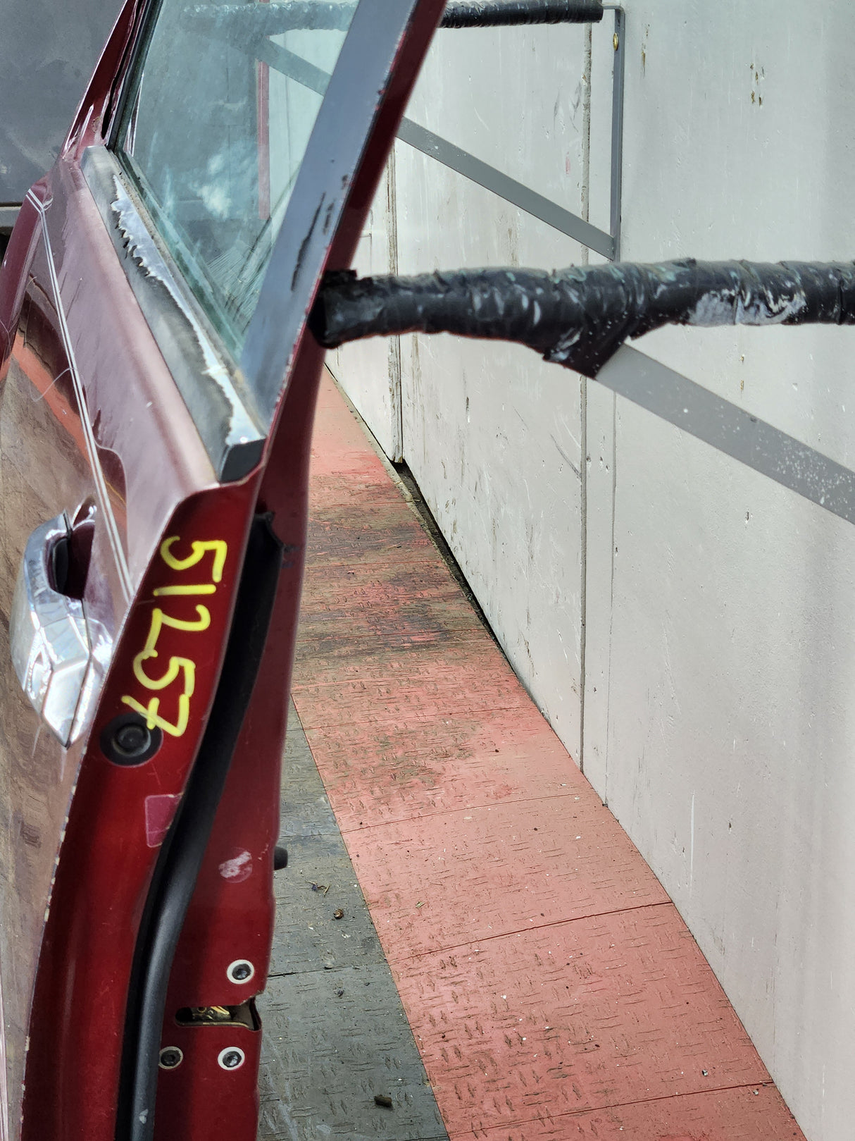 2004-2007 Nissan Titan Driver Side Front Door LH