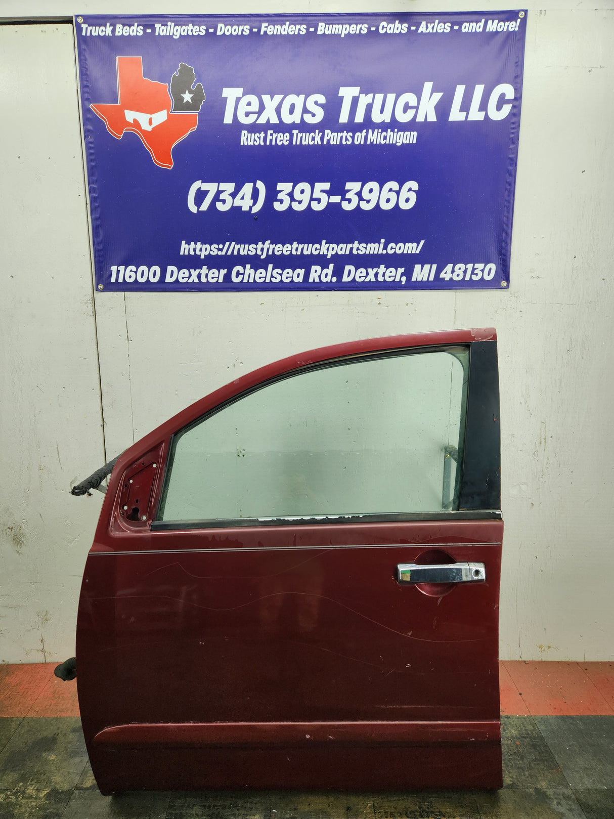 2004-2007 Nissan Titan Driver Side Front Door LH