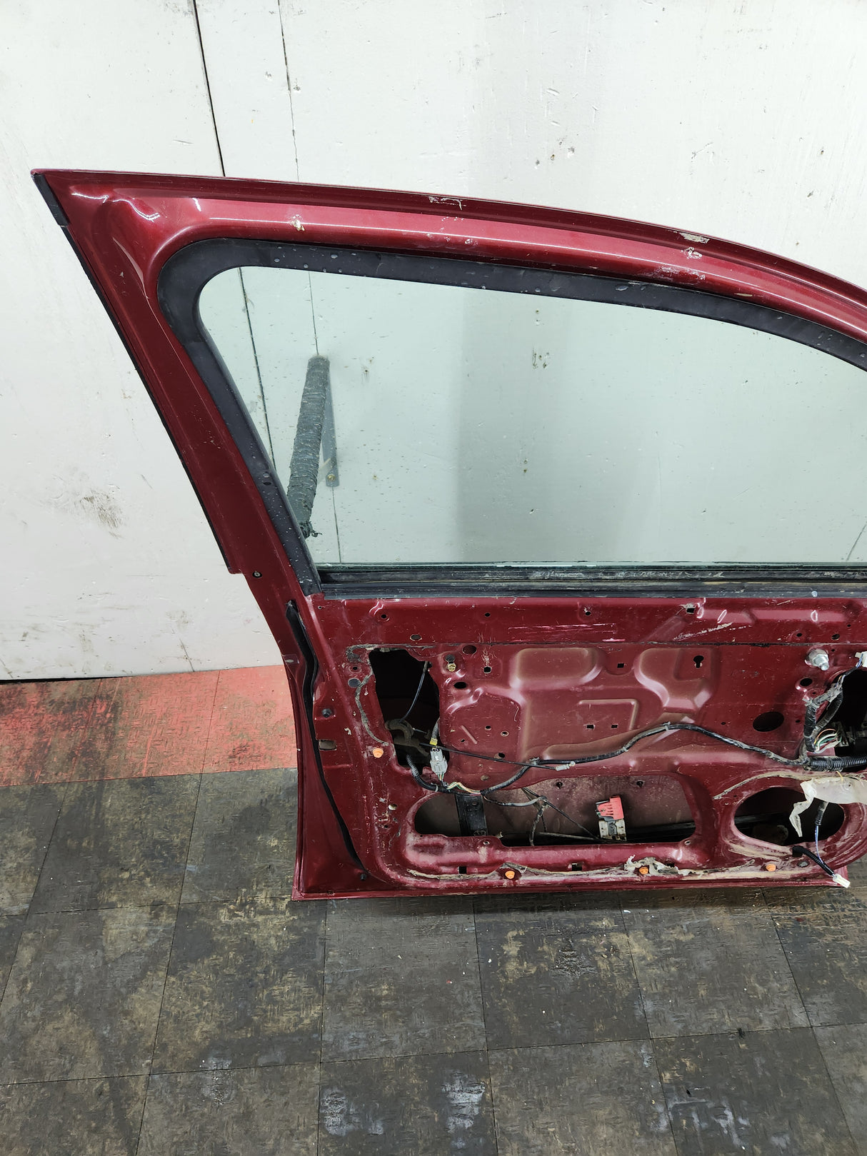 2004-2007 Nissan Titan Driver Side Front Door LH